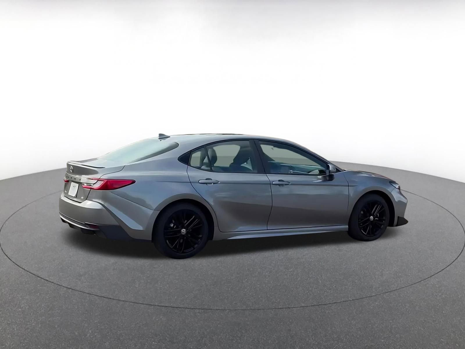 Thumbnail: 2025 Toyota Camry - 15