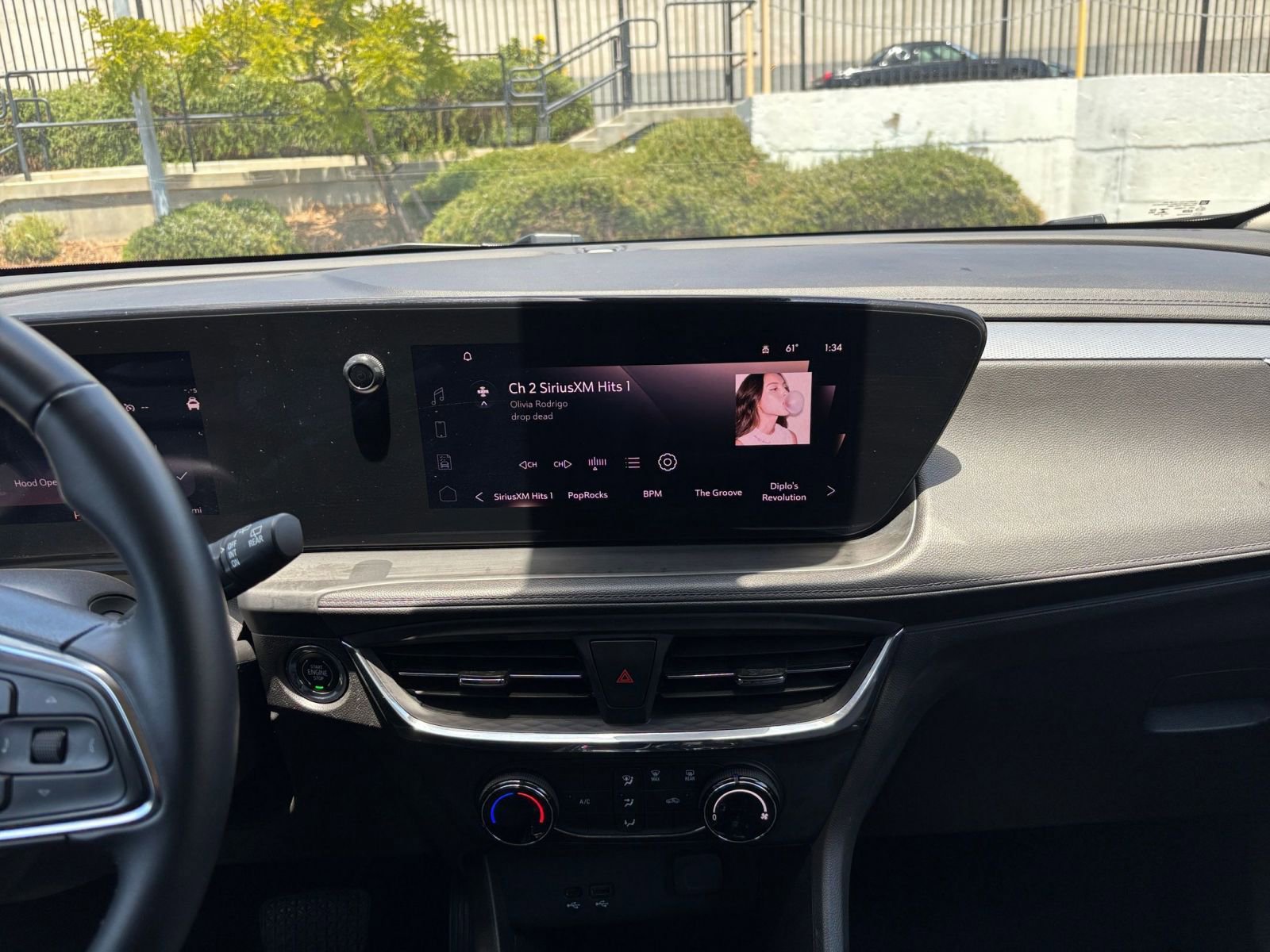 Thumbnail: 2025 Buick Encore GX - 17