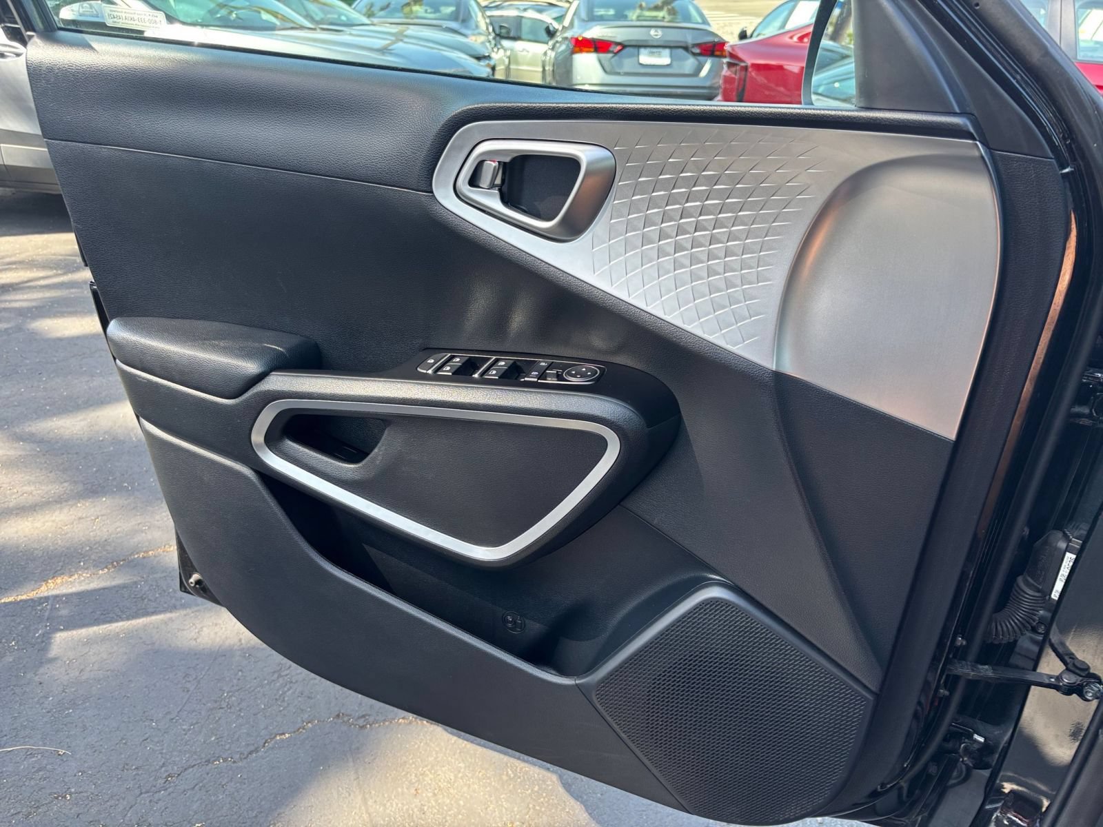 Thumbnail: 2025 Kia Soul - 18