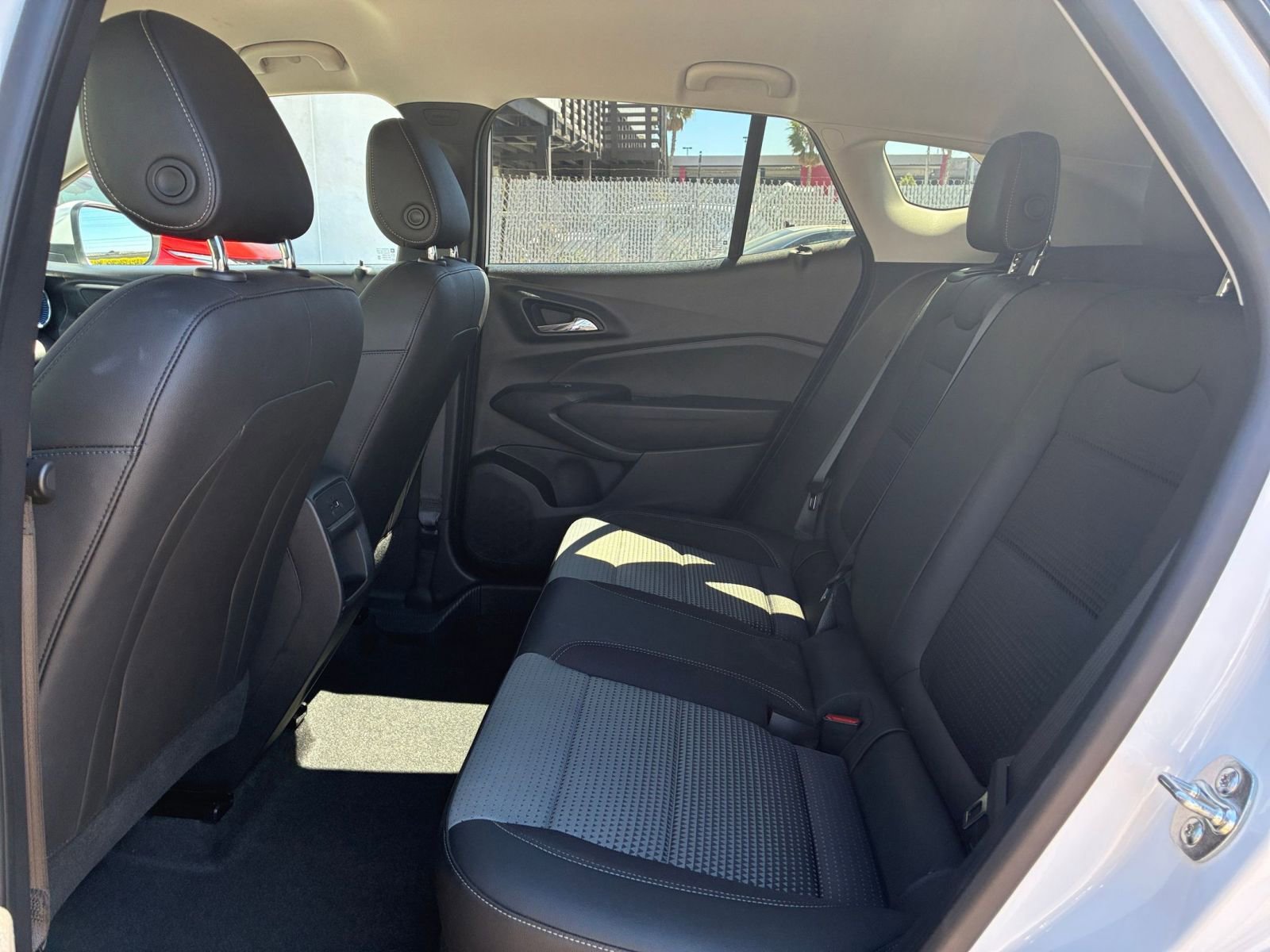 Thumbnail: 2025 Chevrolet Trax - 24