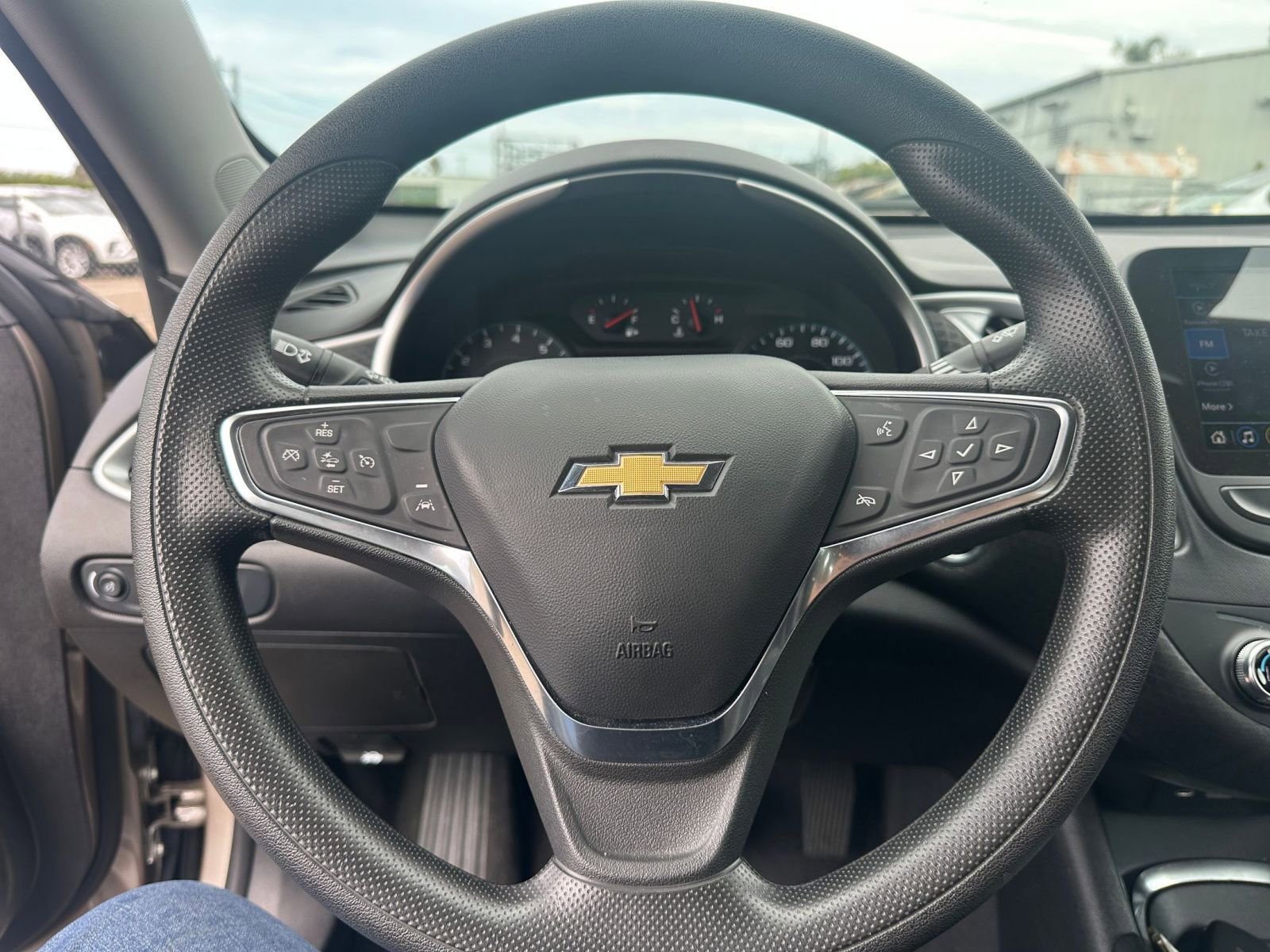 Thumbnail: 2024 Chevrolet Malibu - 28