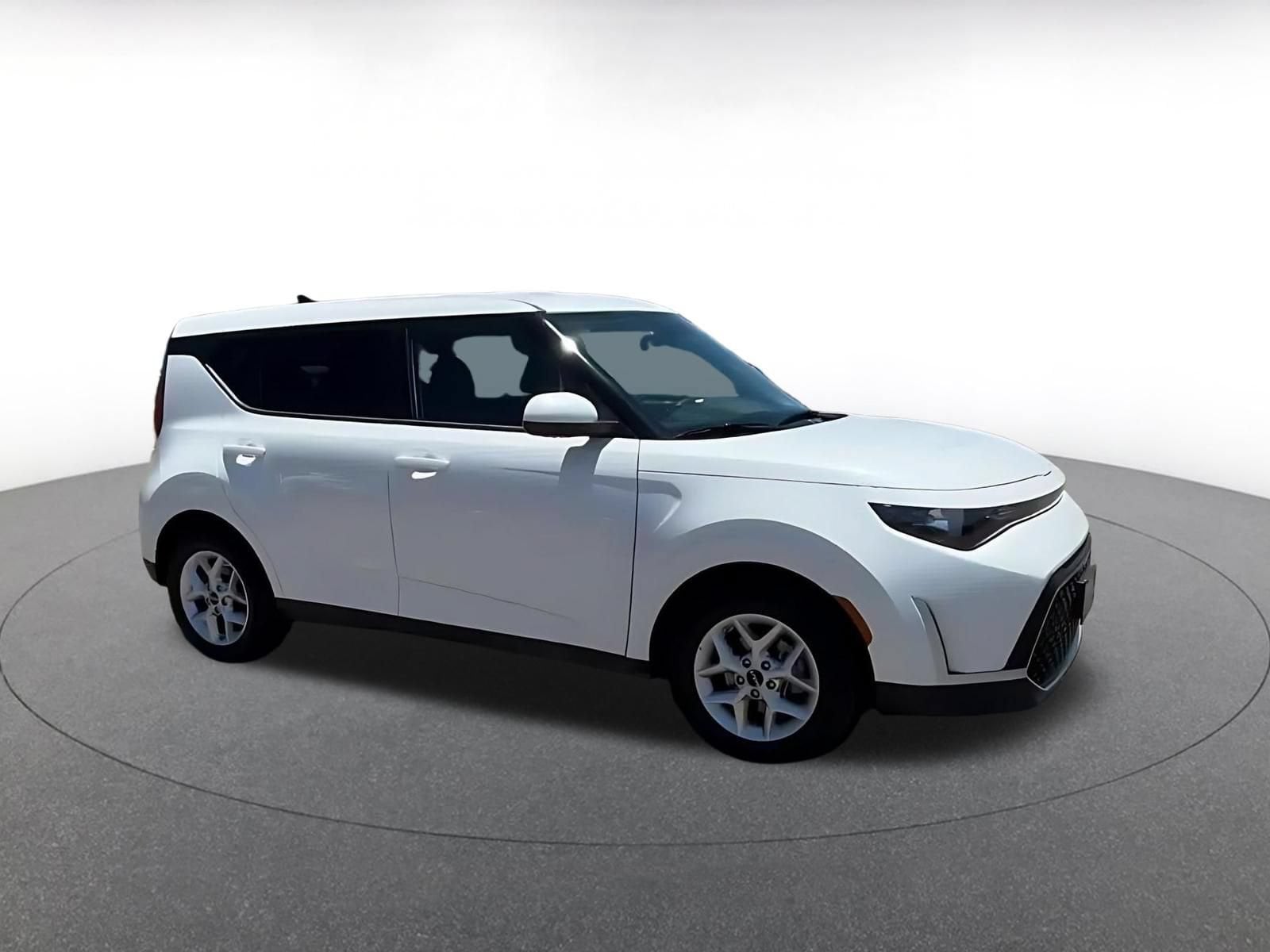 Thumbnail: 2025 Kia Soul - 2