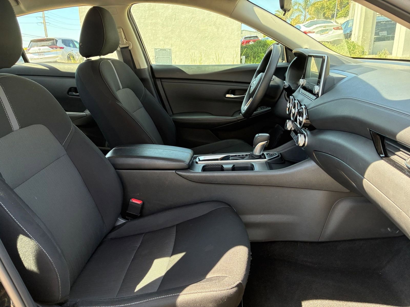 Thumbnail: 2025 Nissan Sentra - 34