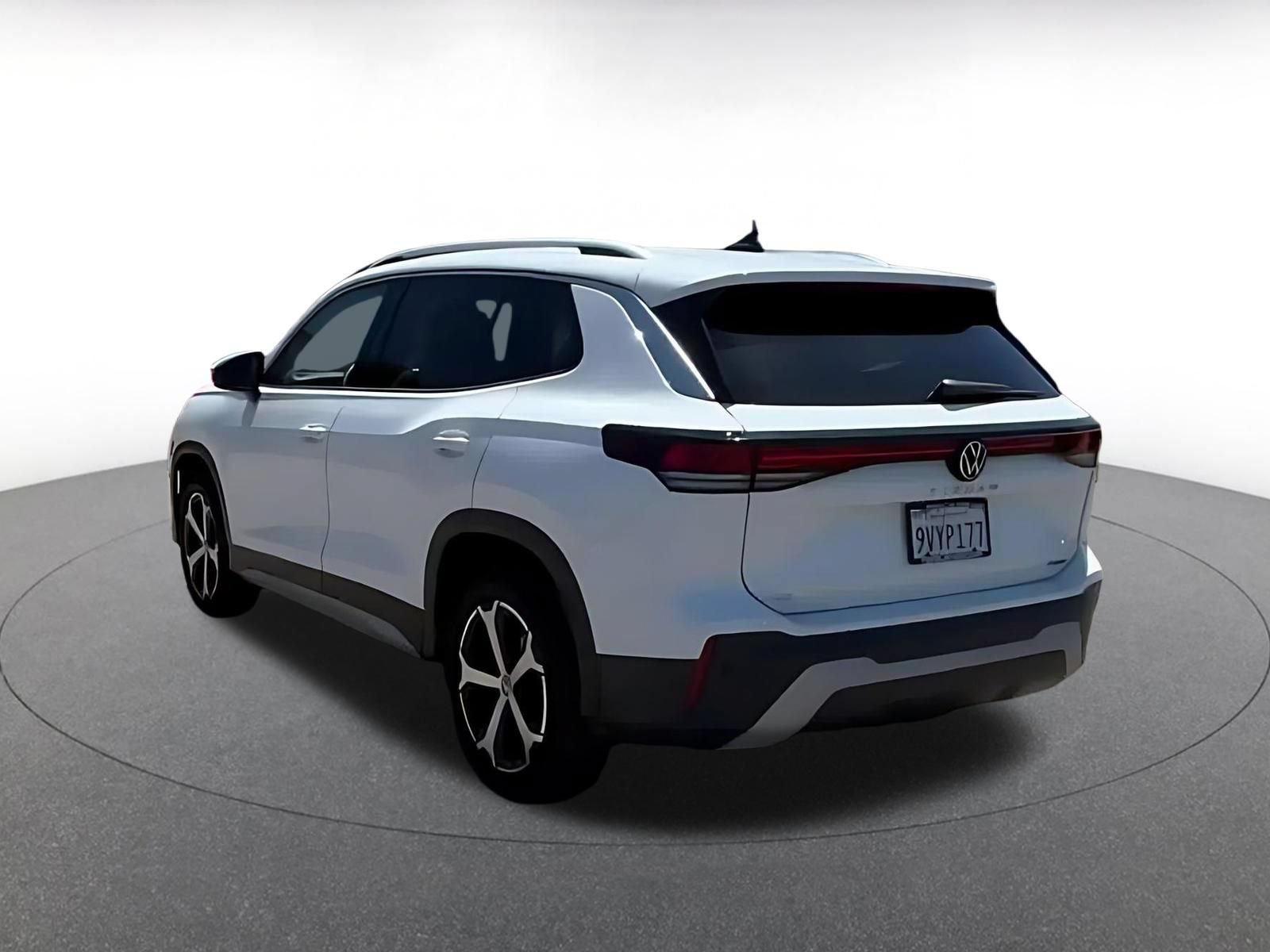 Thumbnail: 2026 Volkswagen Tiguan - 11