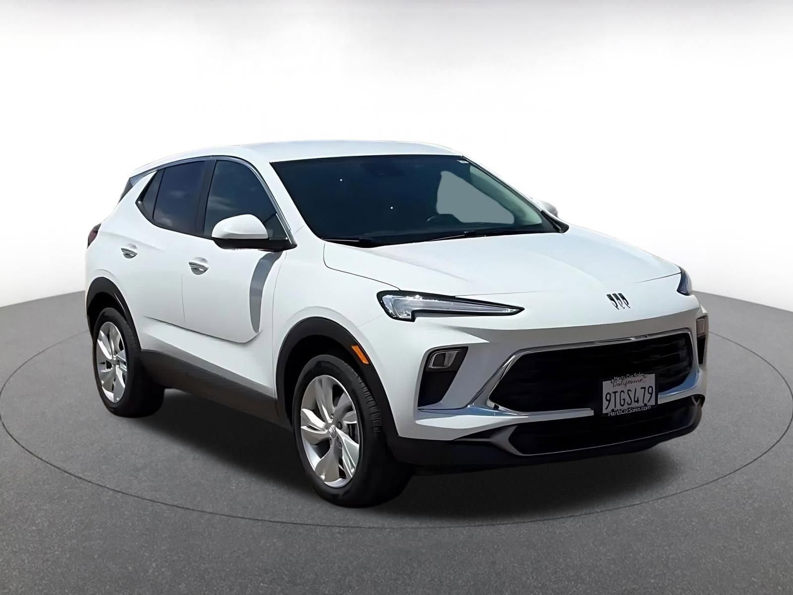 Thumbnail: 2025 Buick Encore GX - 3