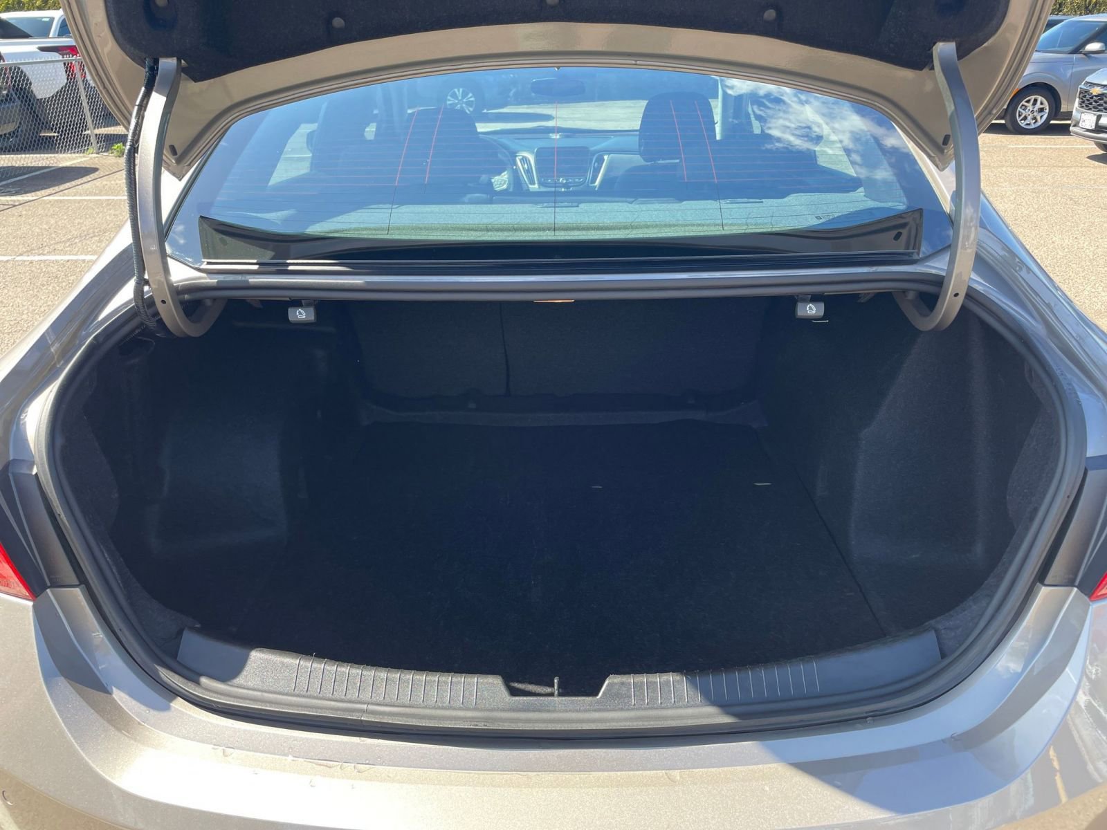 2024 Chevrolet Malibu LT 31