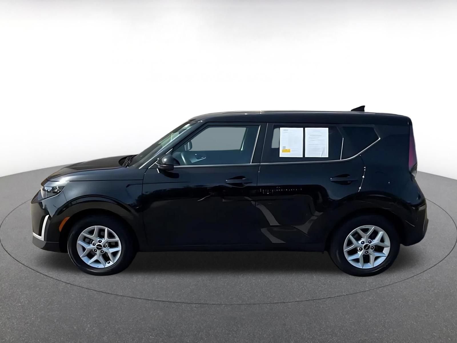Thumbnail: 2025 Kia Soul - 8