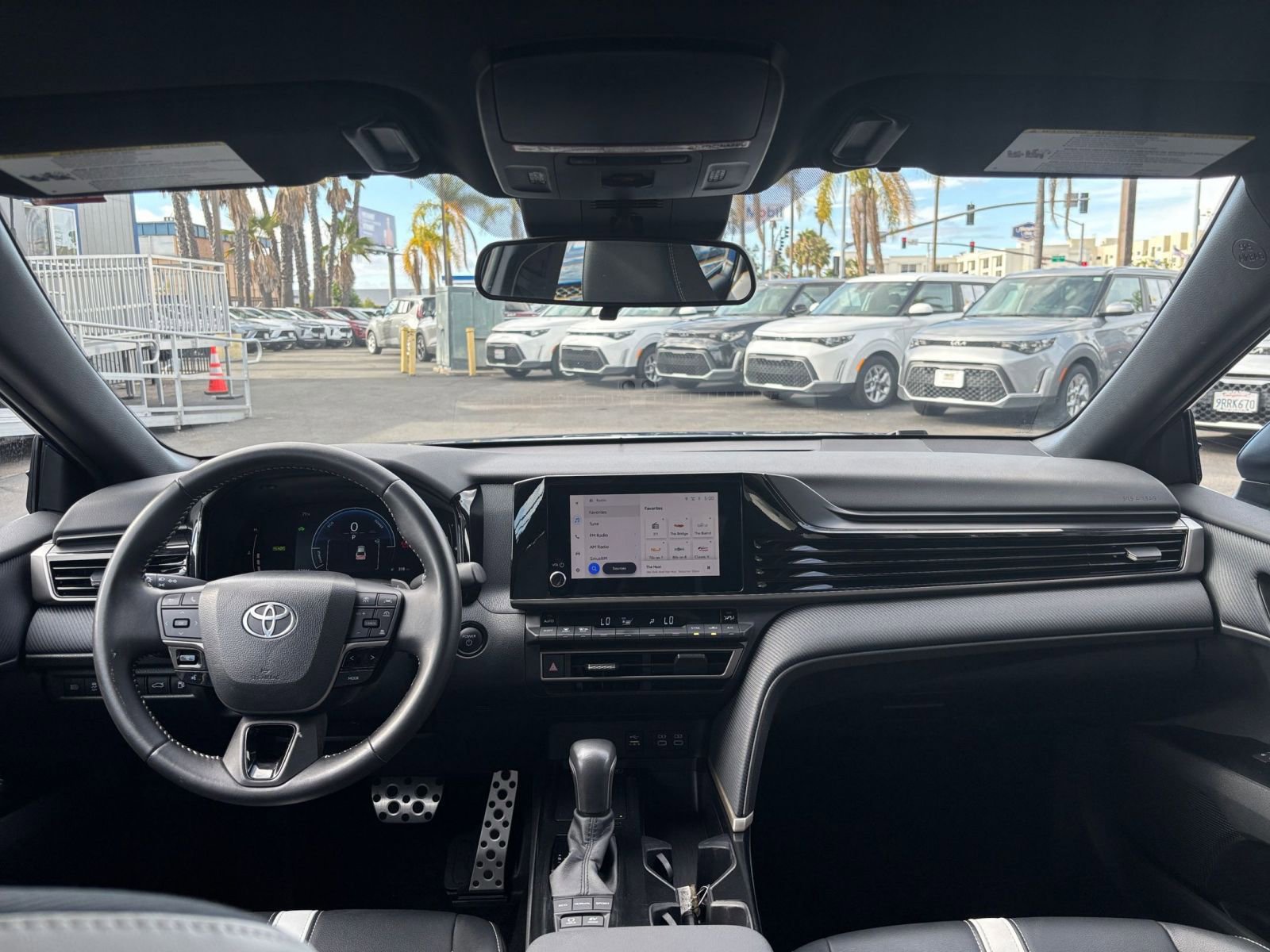 Thumbnail: 2025 Toyota Camry - 33