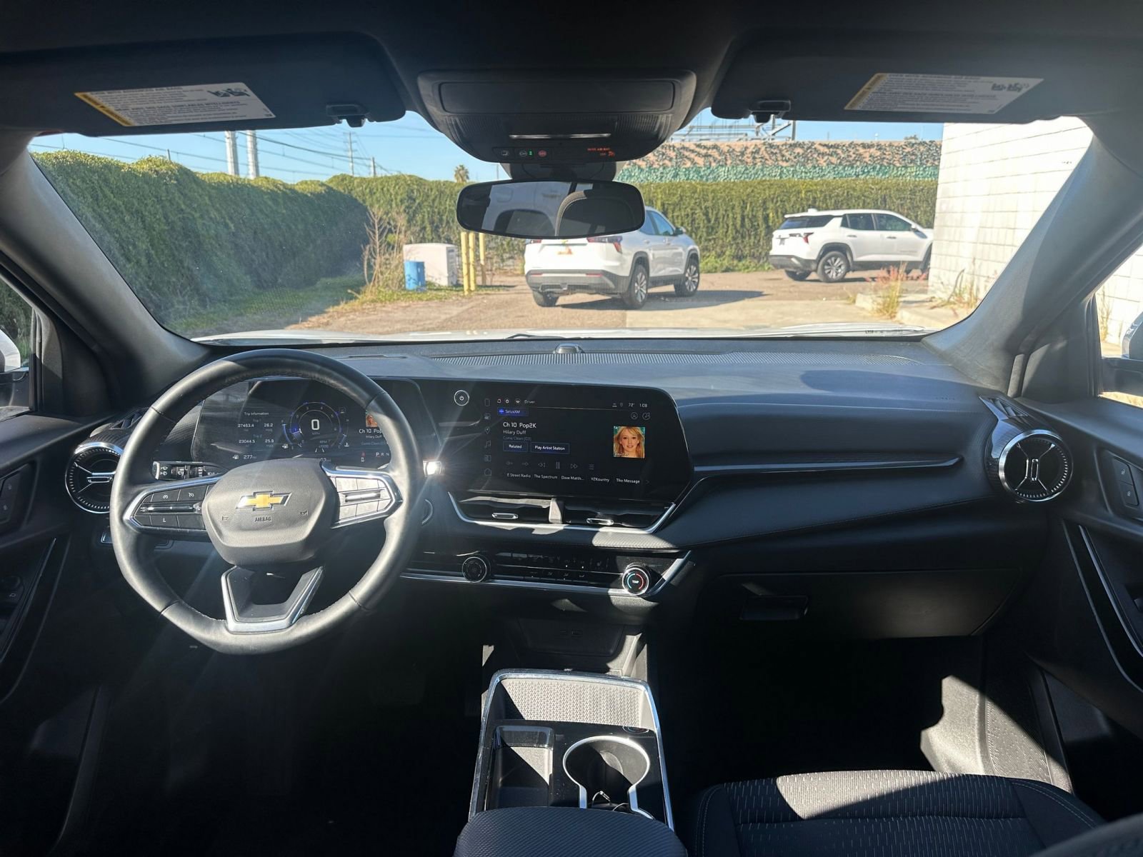 Thumbnail: 2025 Chevrolet Equinox - 32