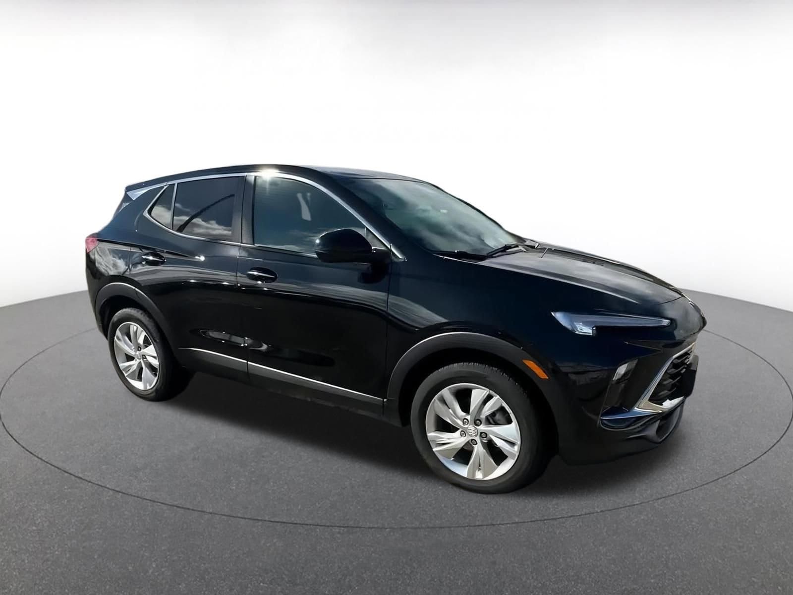 Thumbnail: 2025 Buick Encore GX - 2