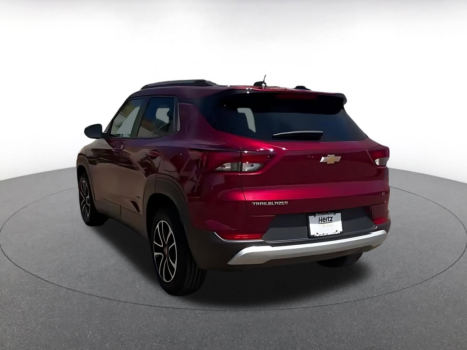 Thumbnail: 2025 Chevrolet TrailBlazer - 14