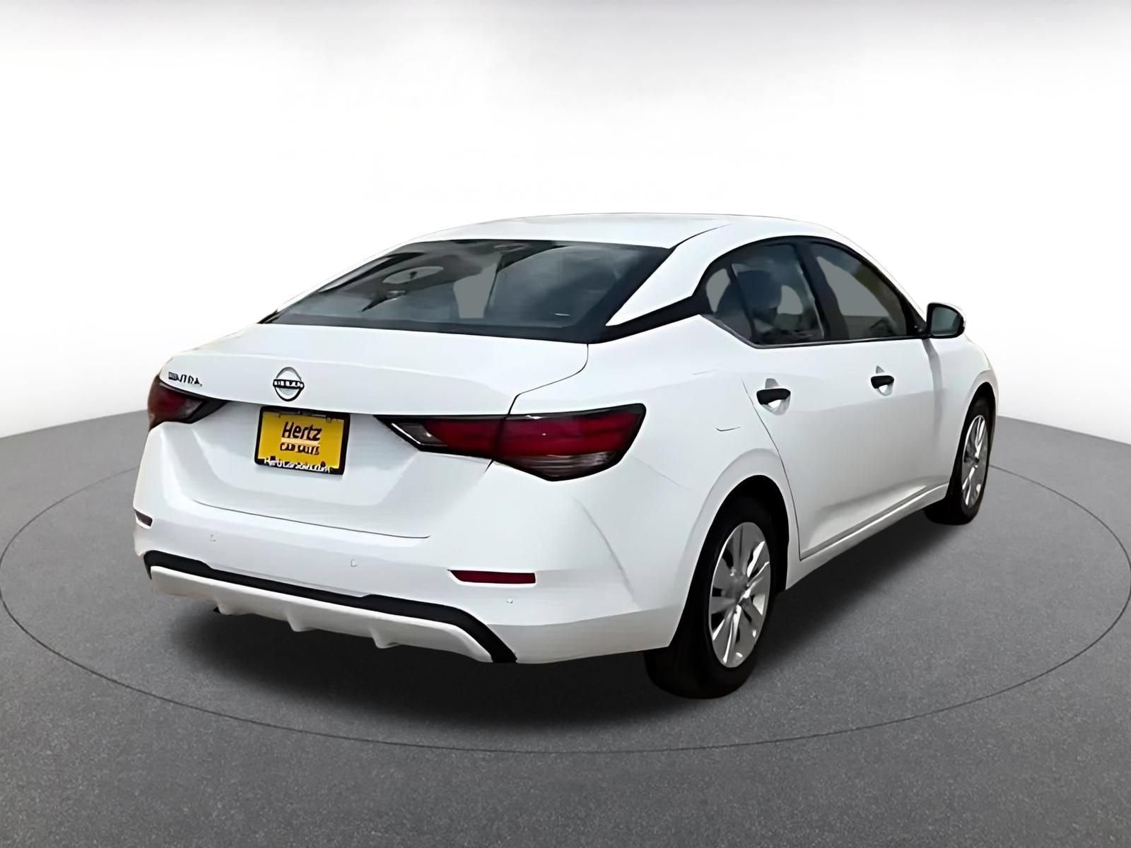 Thumbnail: 2025 Nissan Sentra - 11