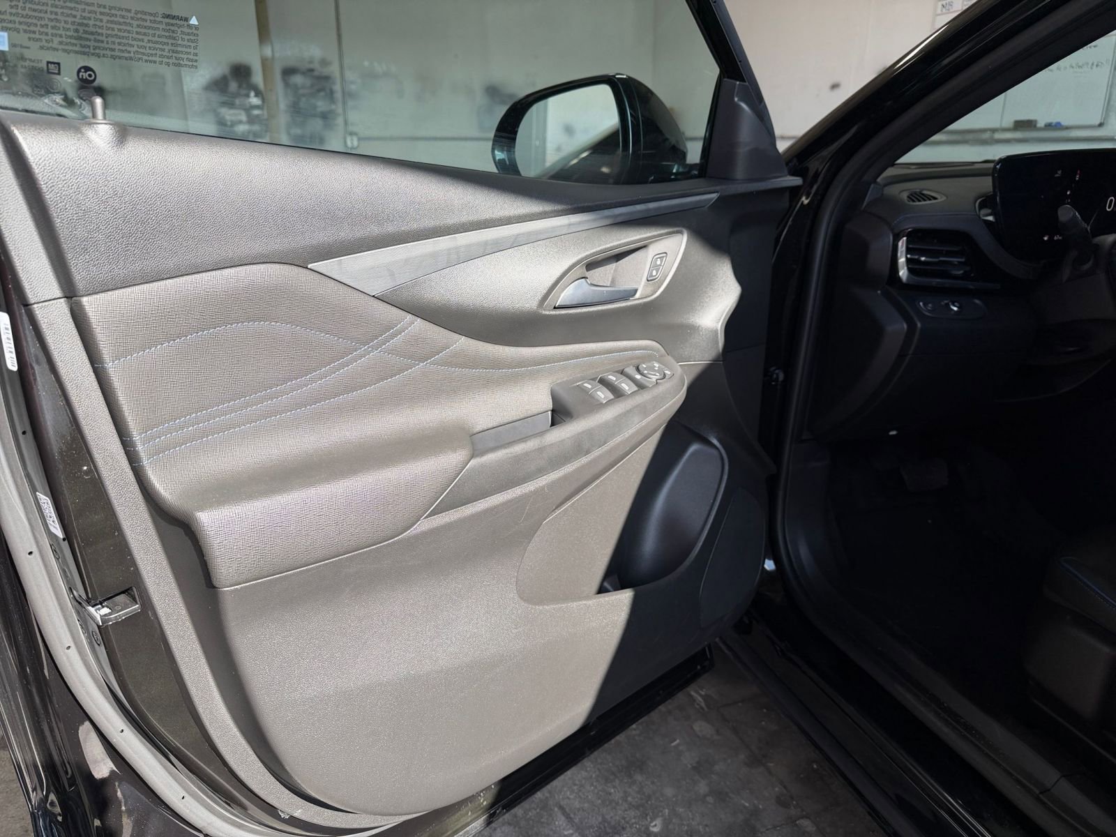 Thumbnail: 2025 Buick Envista - 20