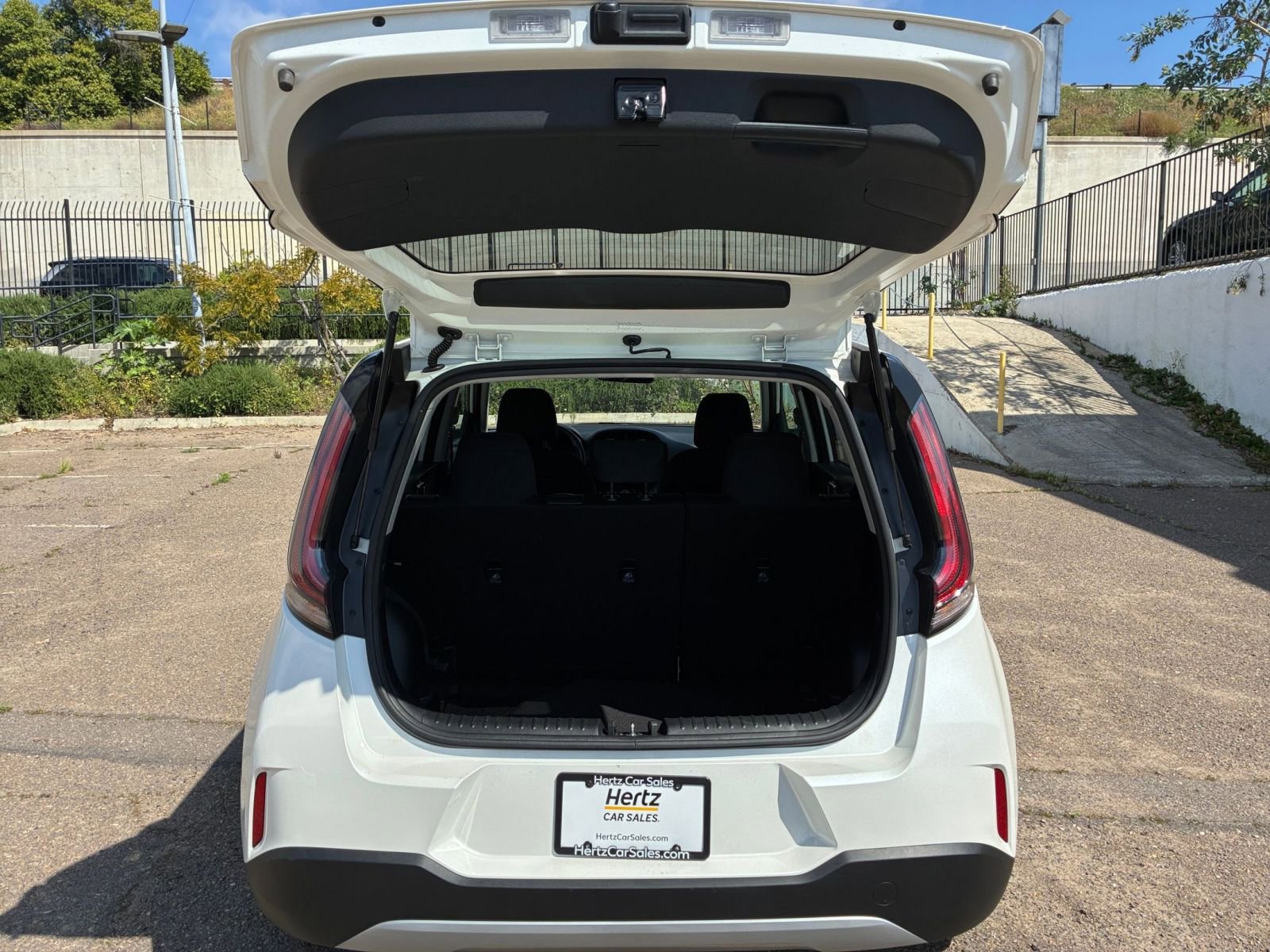 Thumbnail: 2025 Kia Soul - 29