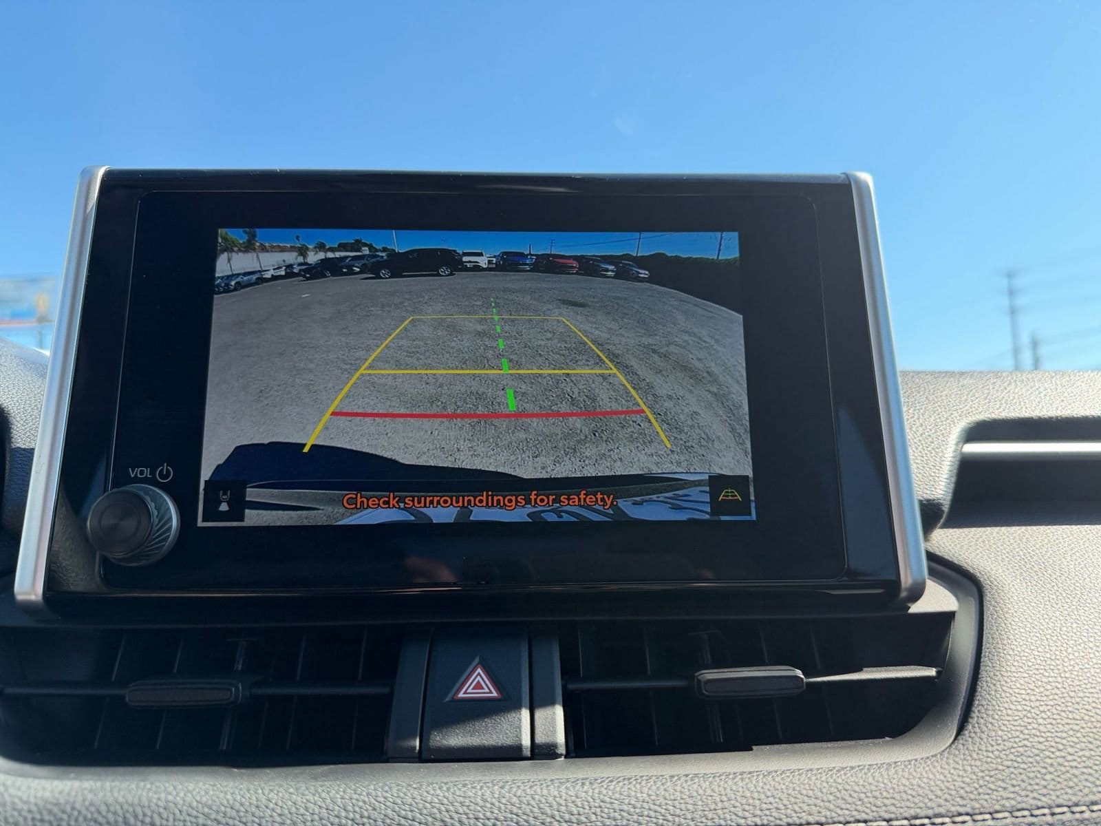 Thumbnail: 2025 Toyota RAV4 - 17