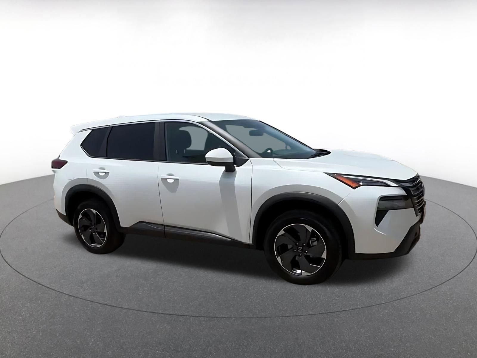 Thumbnail: 2025 Nissan Rogue - 2