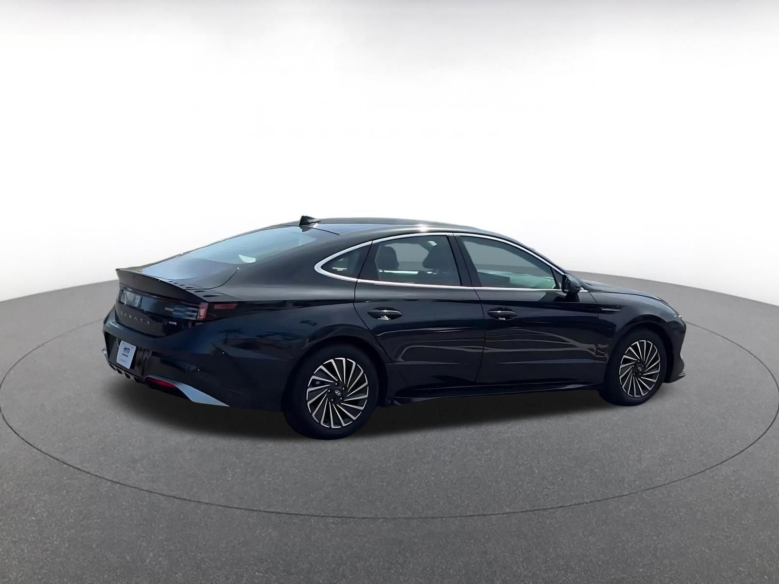 Thumbnail: 2025 Hyundai Sonata - 15