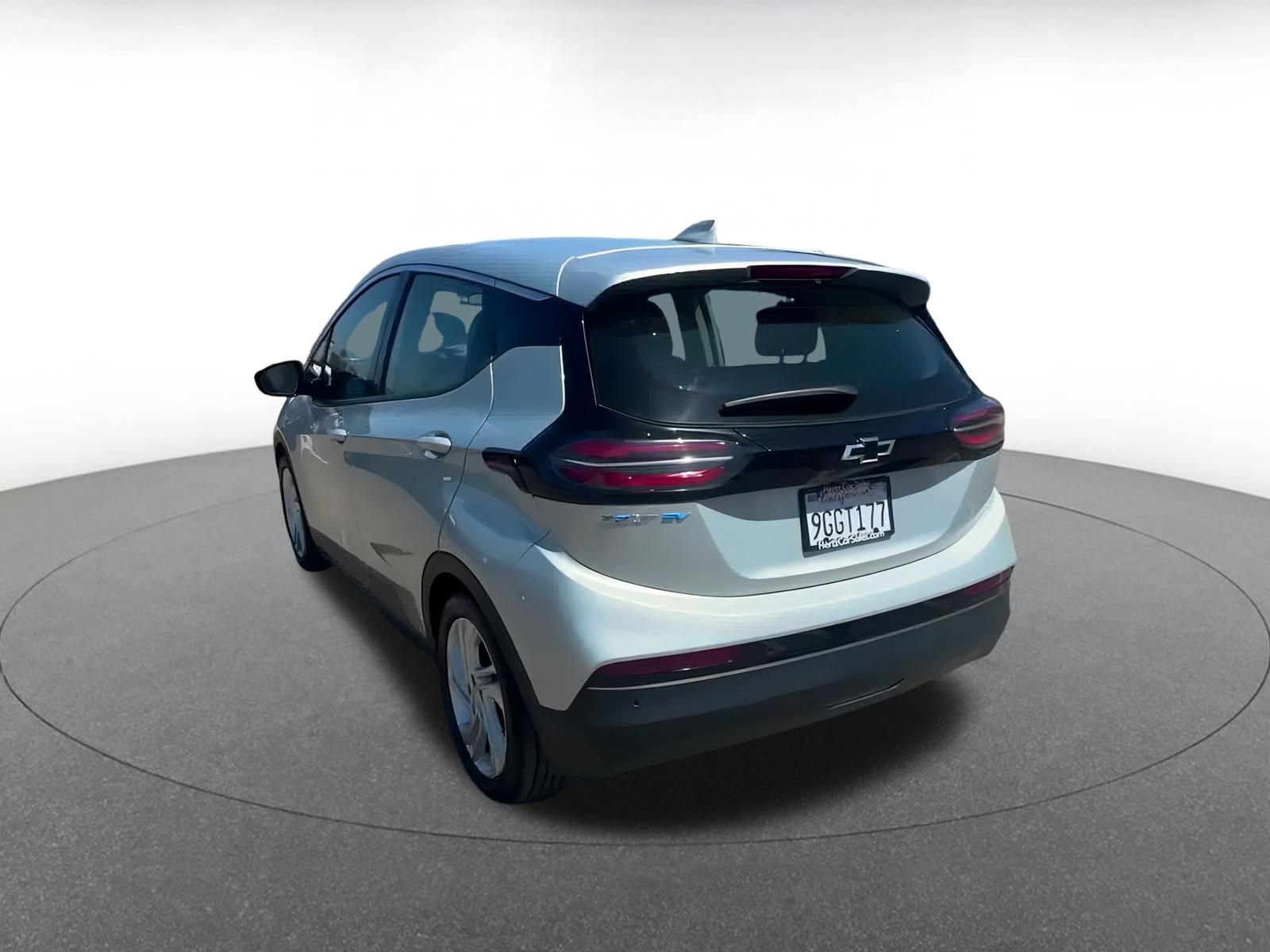 Thumbnail: 2023 Chevrolet Bolt EV - 11