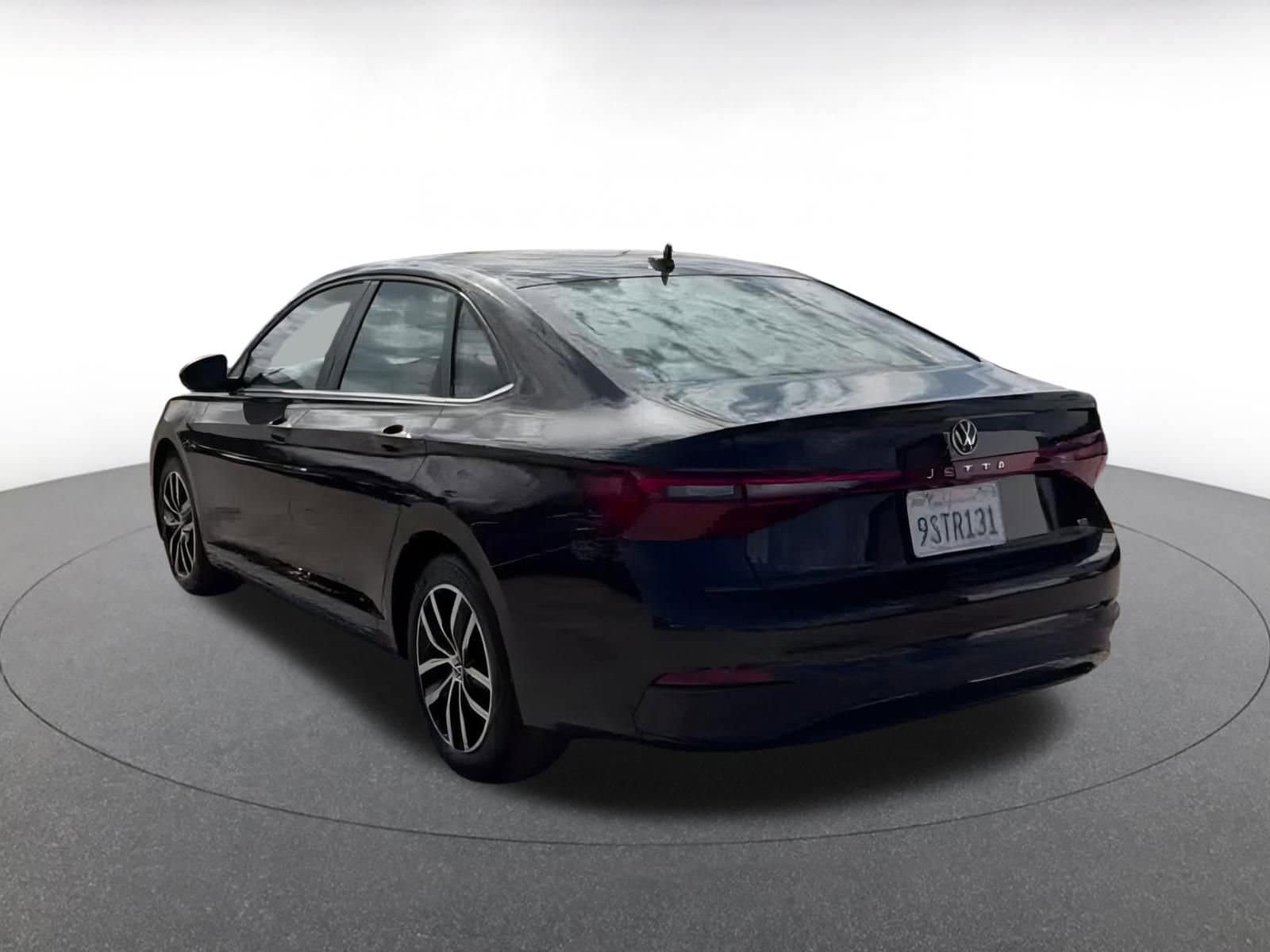 Thumbnail: 2025 Volkswagen Jetta - 11