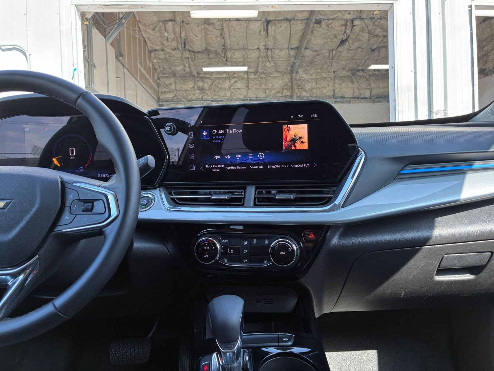 Thumbnail: 2025 Chevrolet Trax - 17