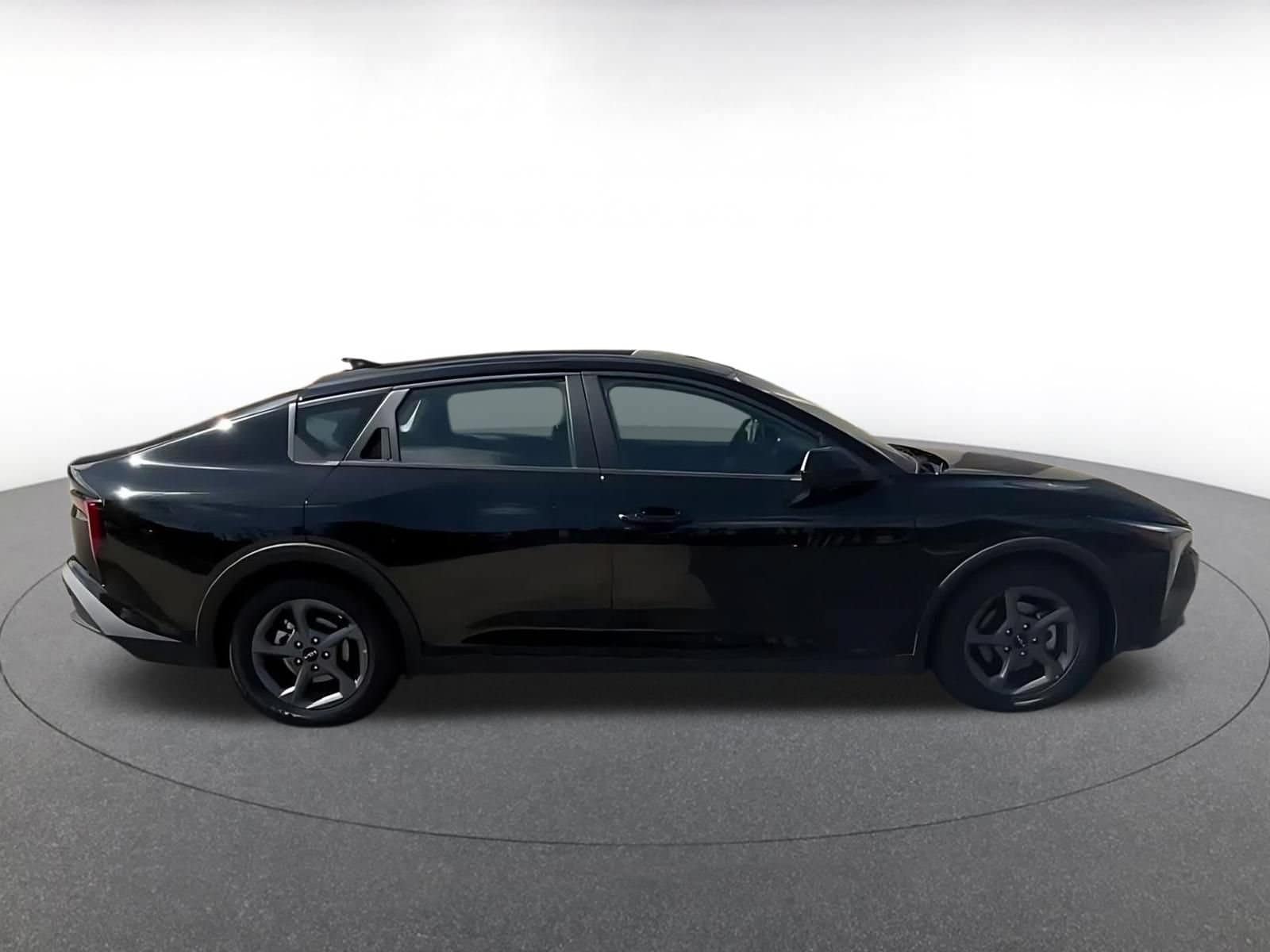 Thumbnail: 2025 Kia K4 - 15