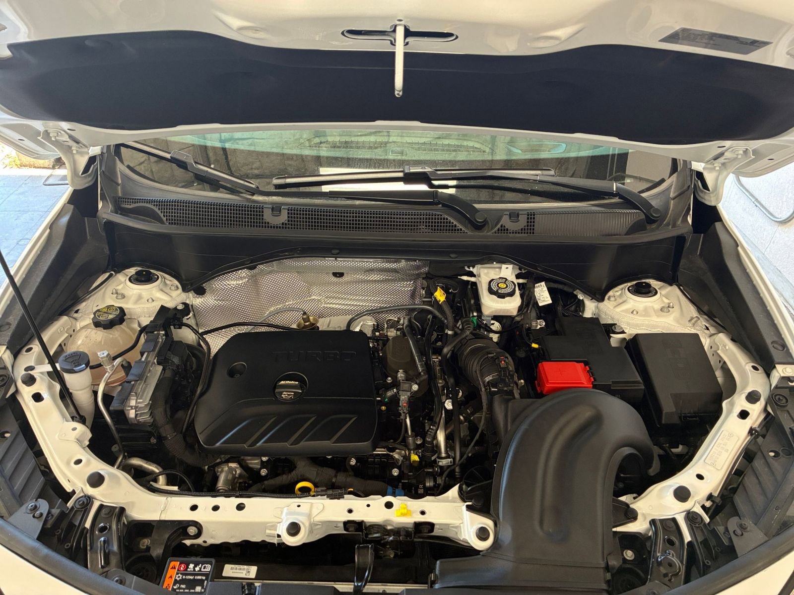 Thumbnail: 2025 Buick Encore GX - 31