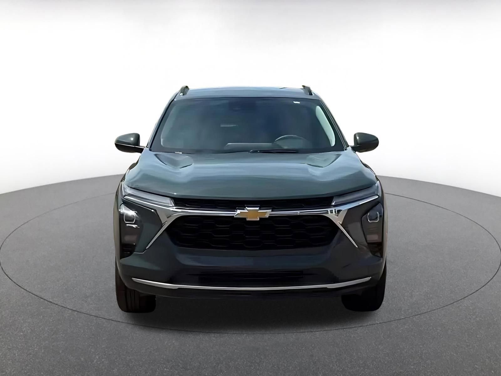 Thumbnail: 2025 Chevrolet Trax - 4