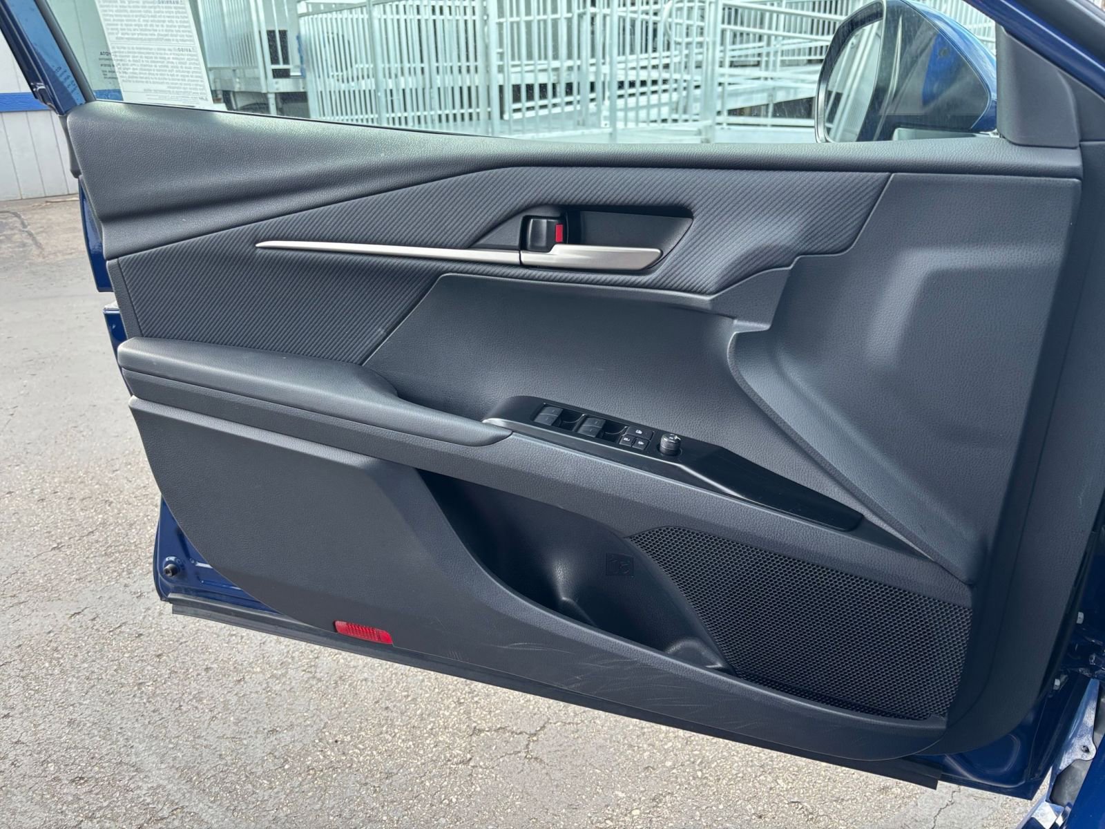 Thumbnail: 2025 Toyota Camry - 18
