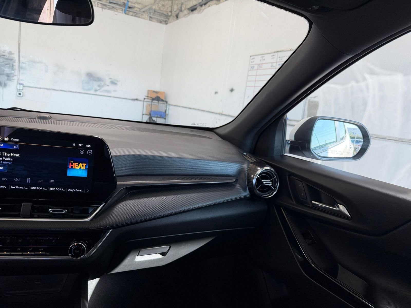 Thumbnail: 2025 Chevrolet Equinox - 34