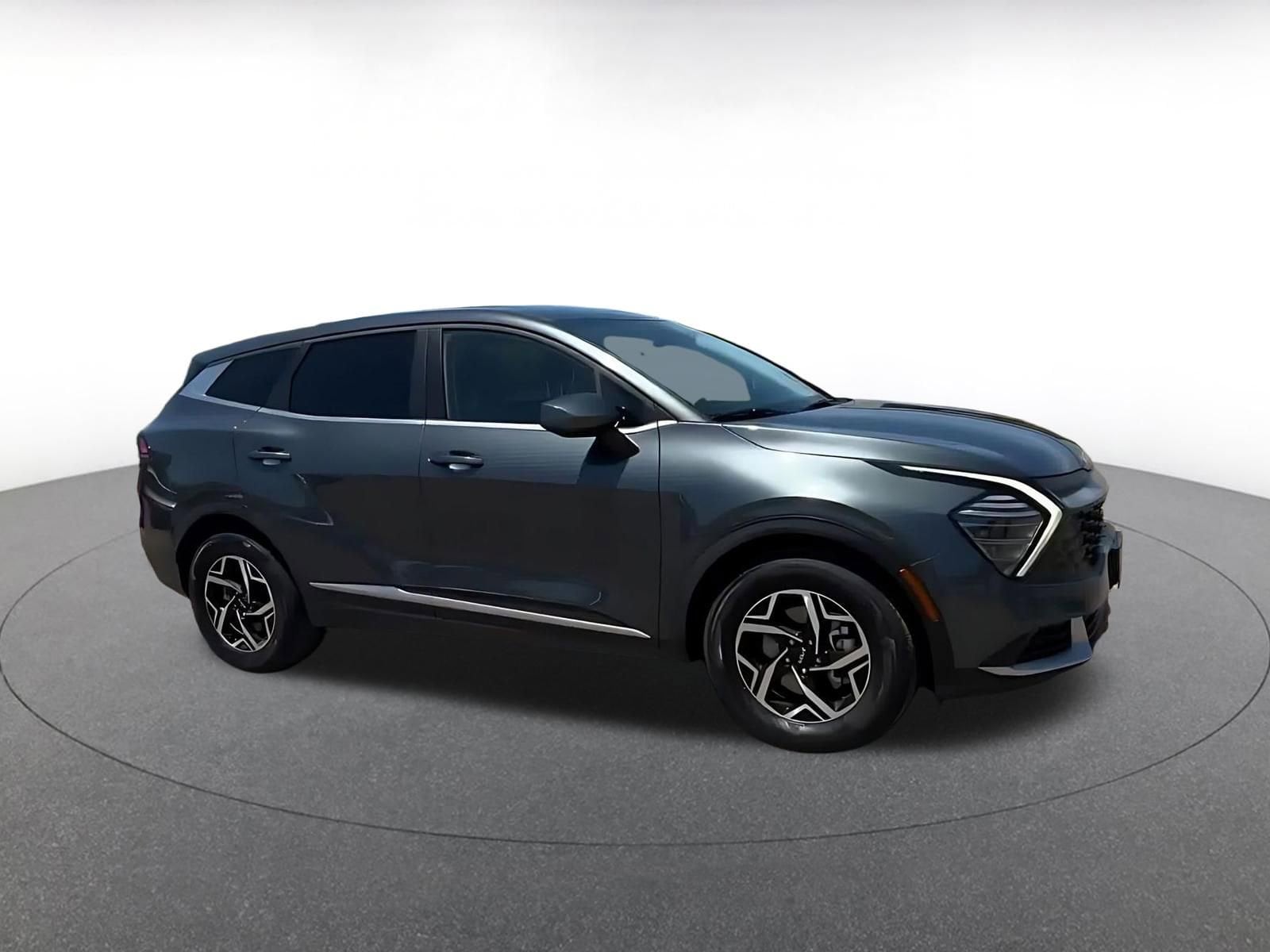 Thumbnail: 2025 Kia Sportage - 2