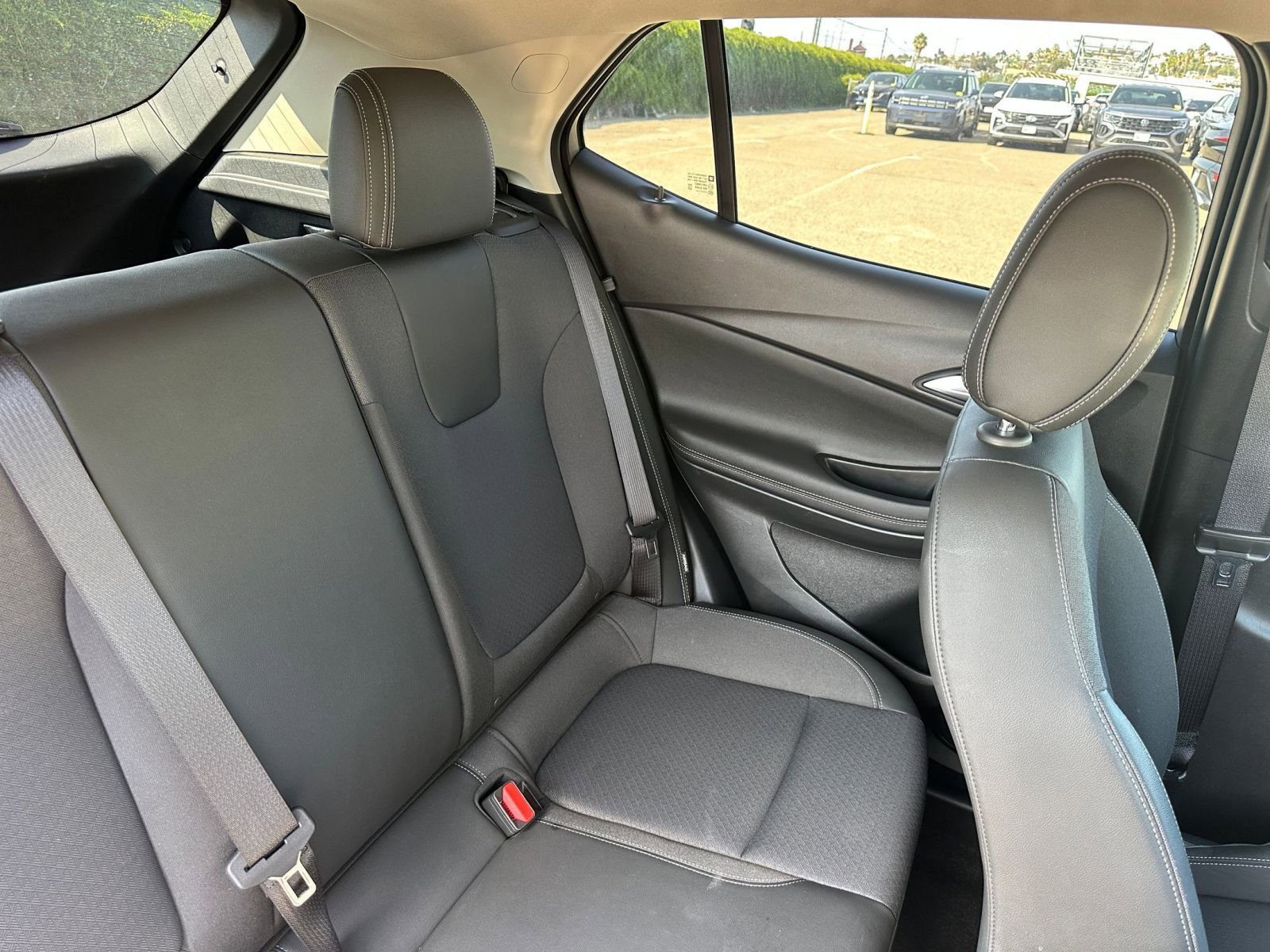 Thumbnail: 2025 Buick Encore GX - 35