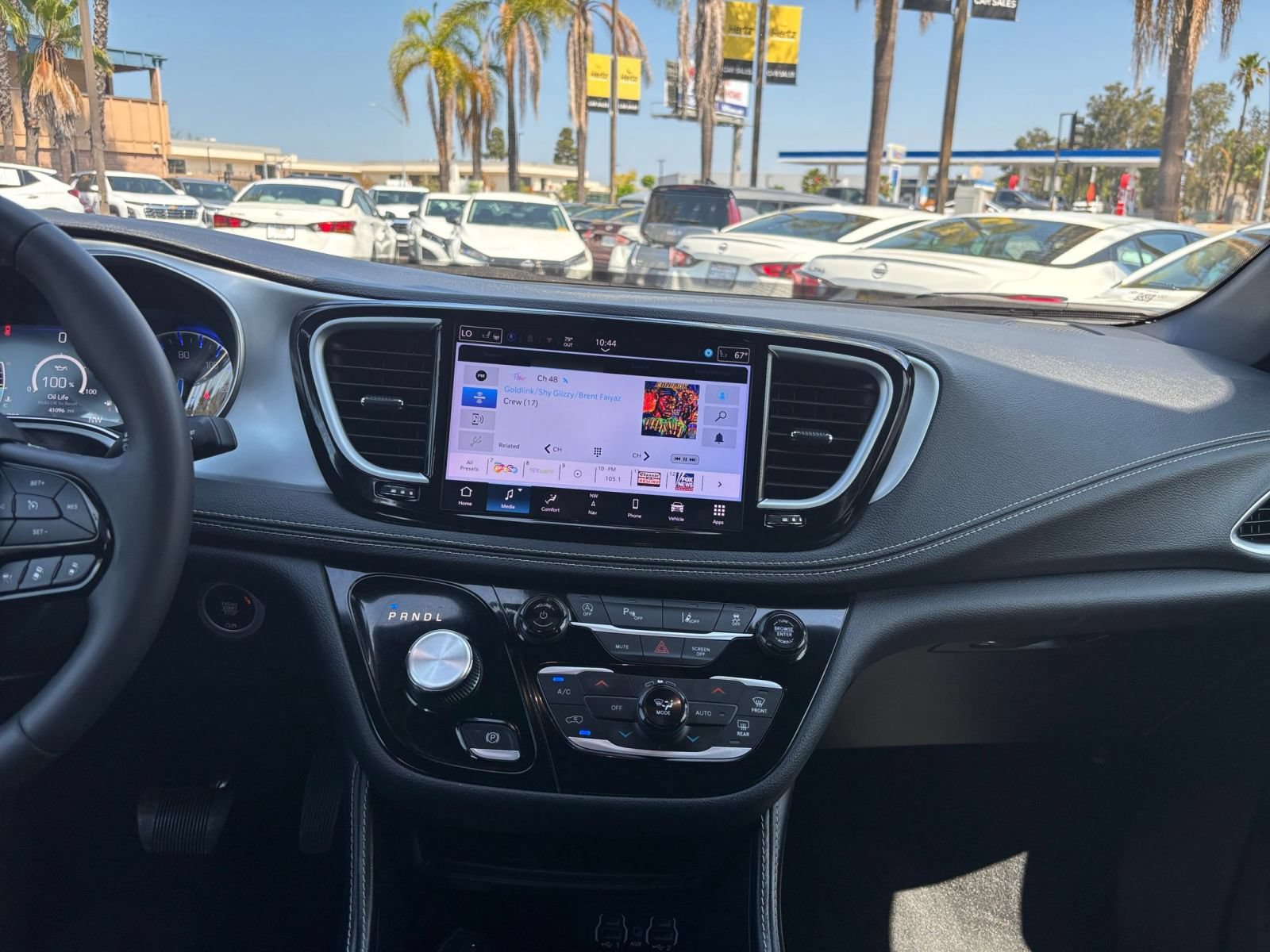 Thumbnail: 2025 Chrysler Pacifica - 17