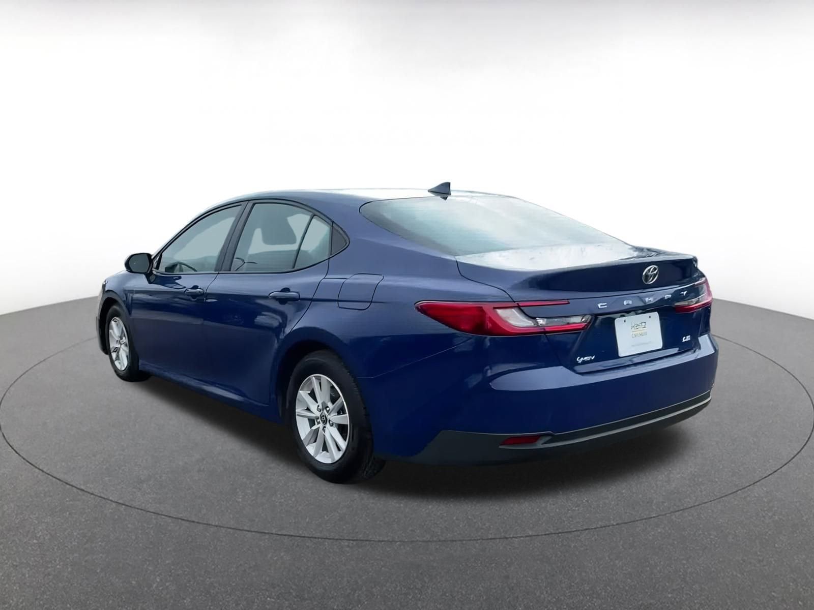 Thumbnail: 2025 Toyota Camry - 10