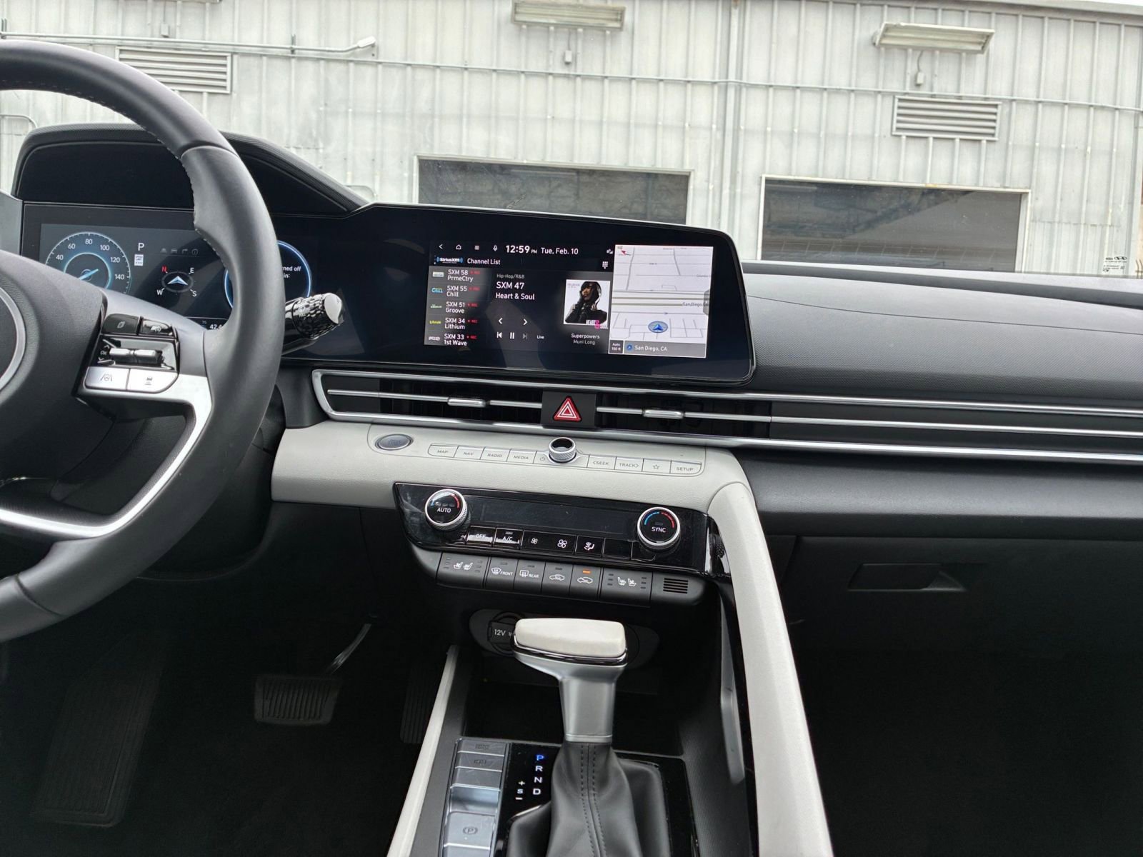 Thumbnail: 2025 Hyundai Elantra - 17