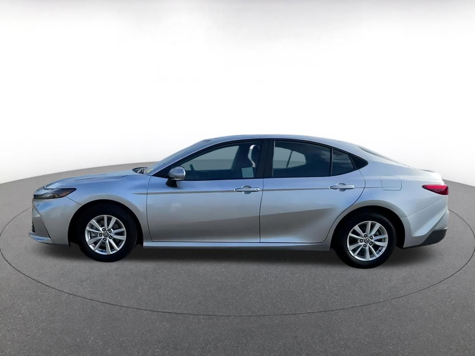 Thumbnail: 2025 Toyota Camry - 10