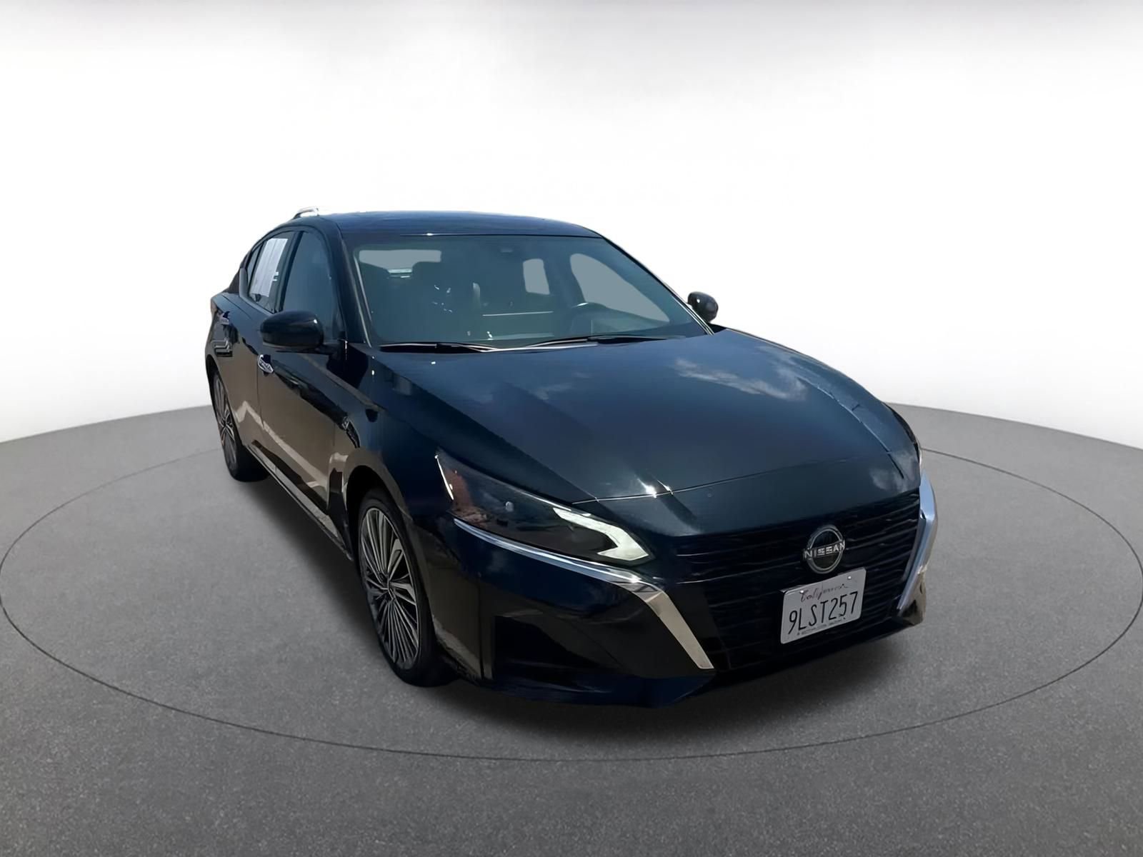 Thumbnail: 2024 Nissan Altima - 3