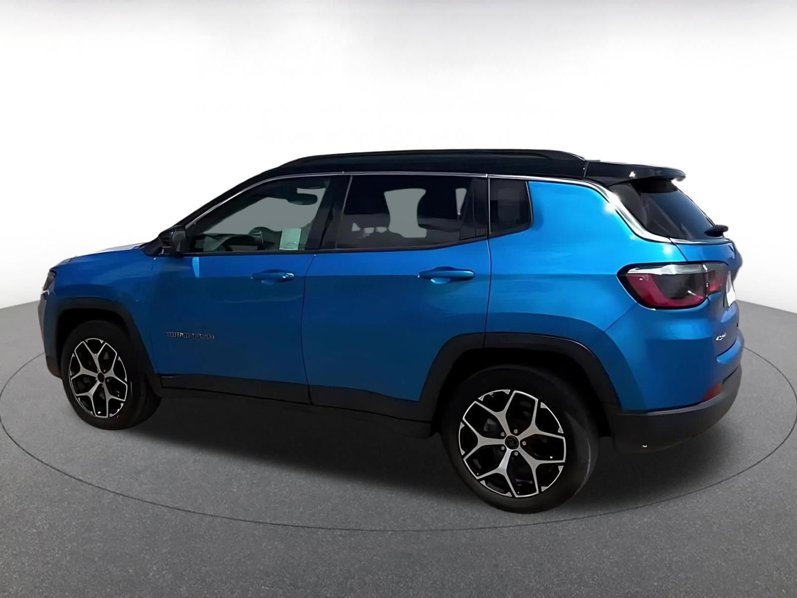 Thumbnail: 2025 Jeep Compass - 11
