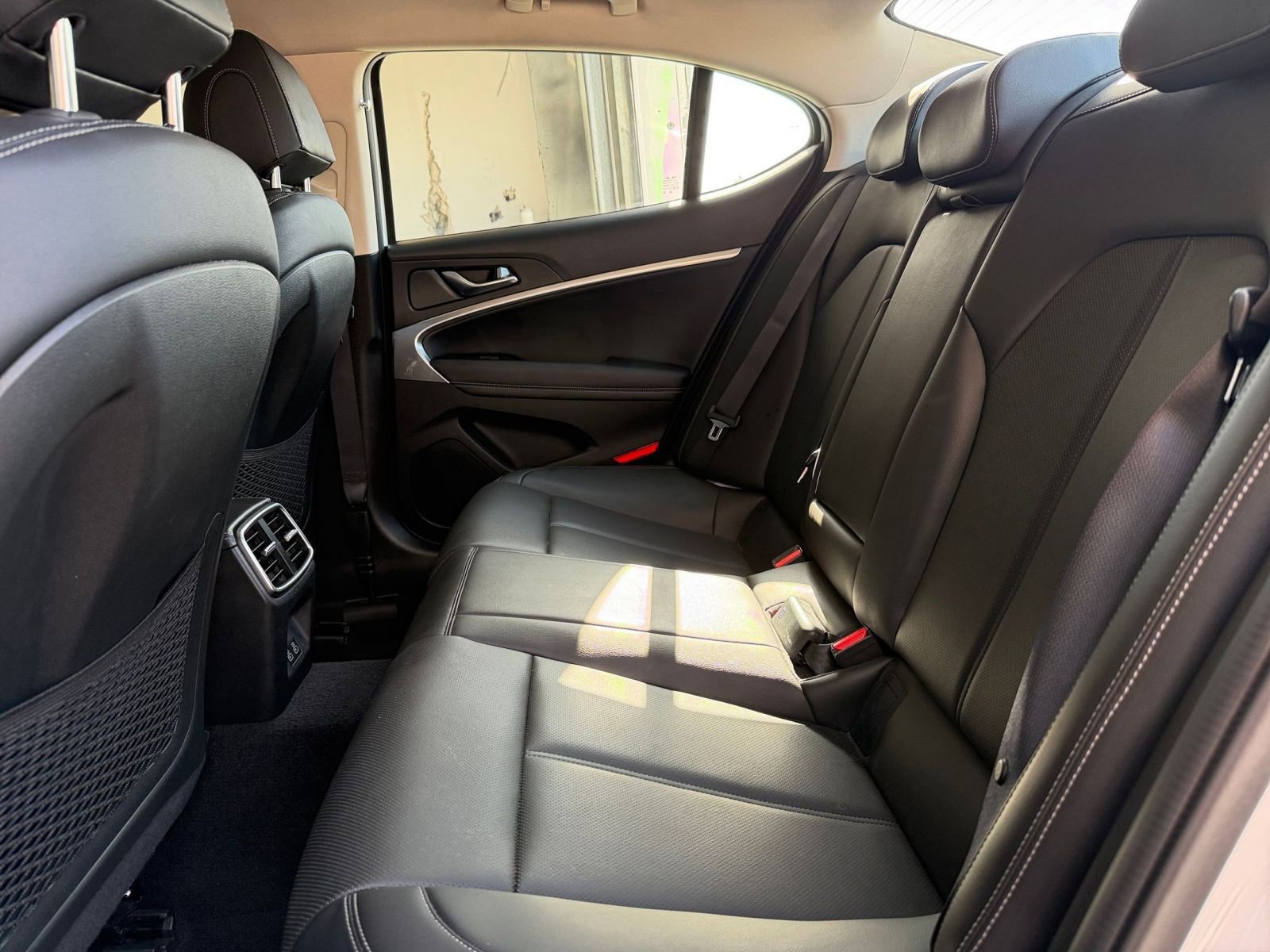 Thumbnail: 2025 Genesis G70 - 27