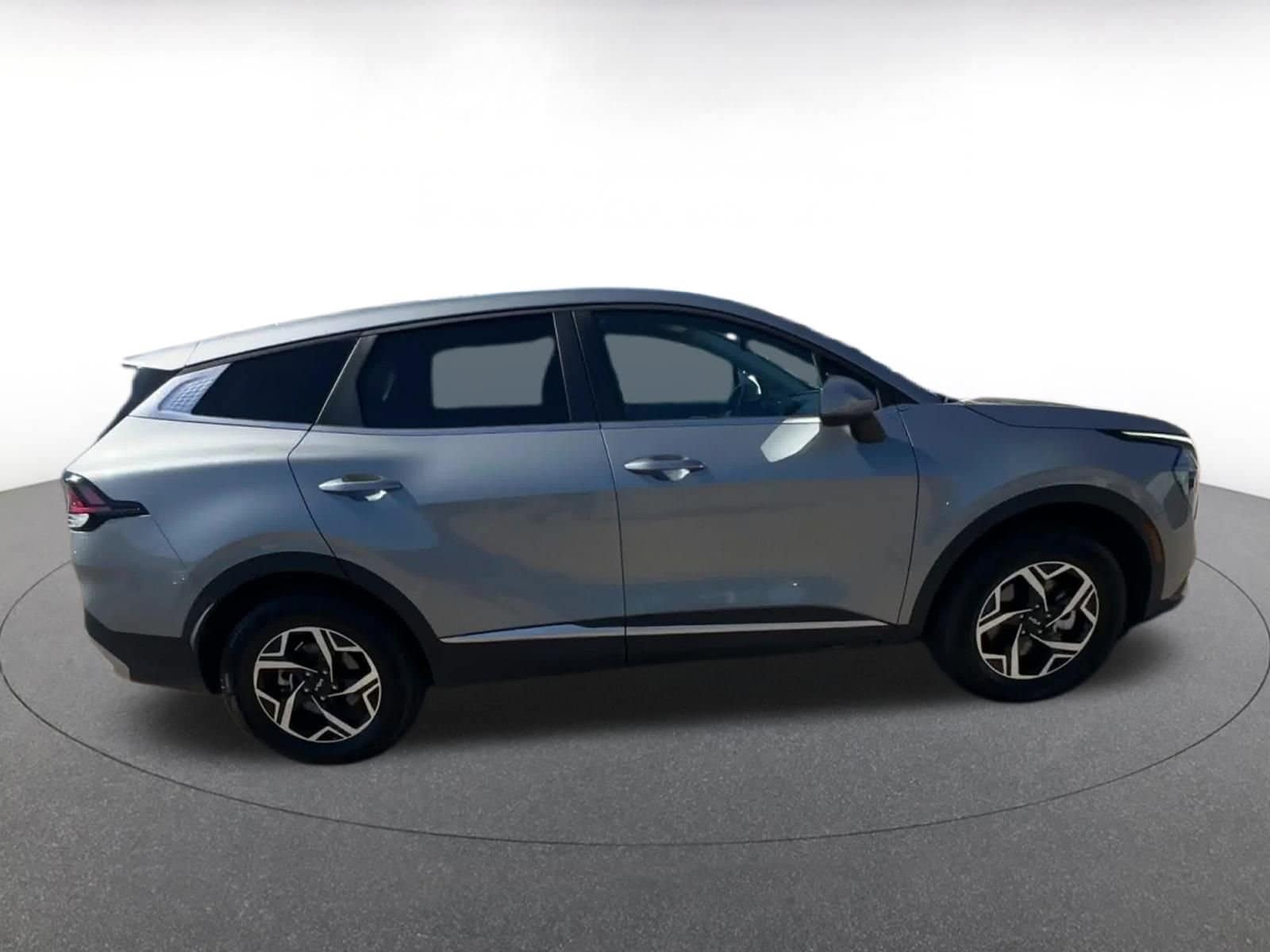 Thumbnail: 2024 Kia Sportage - 16