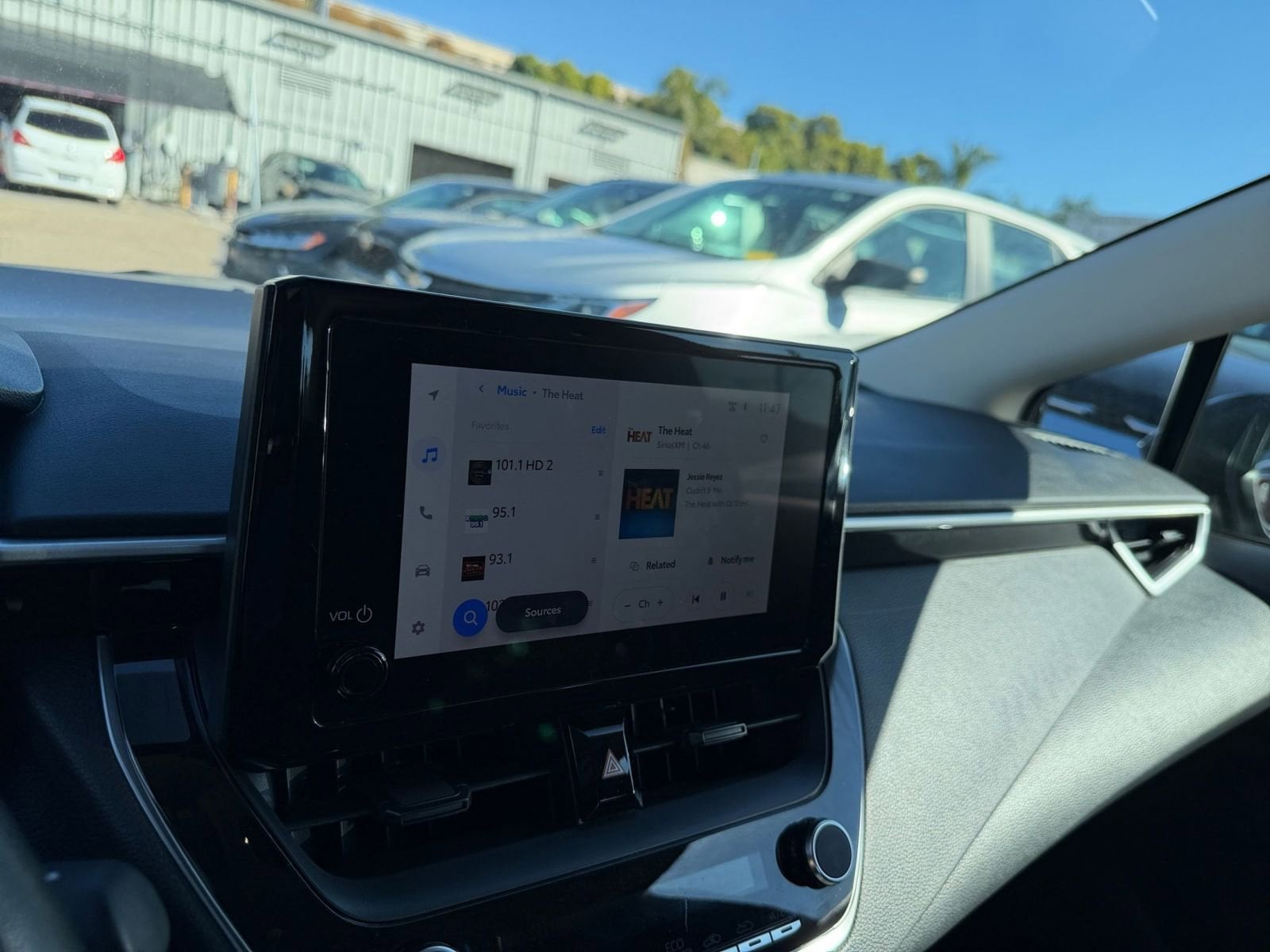 Thumbnail: 2025 Toyota Corolla - 21