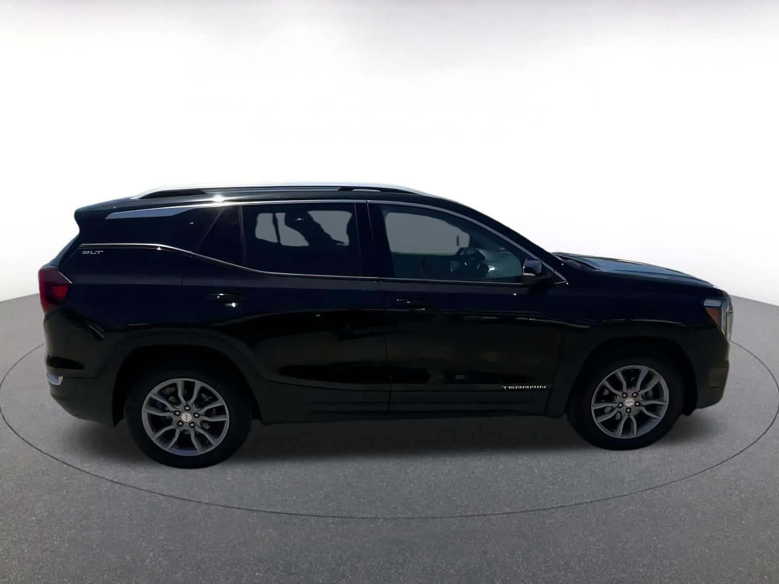Thumbnail: 2023 GMC Terrain - 16