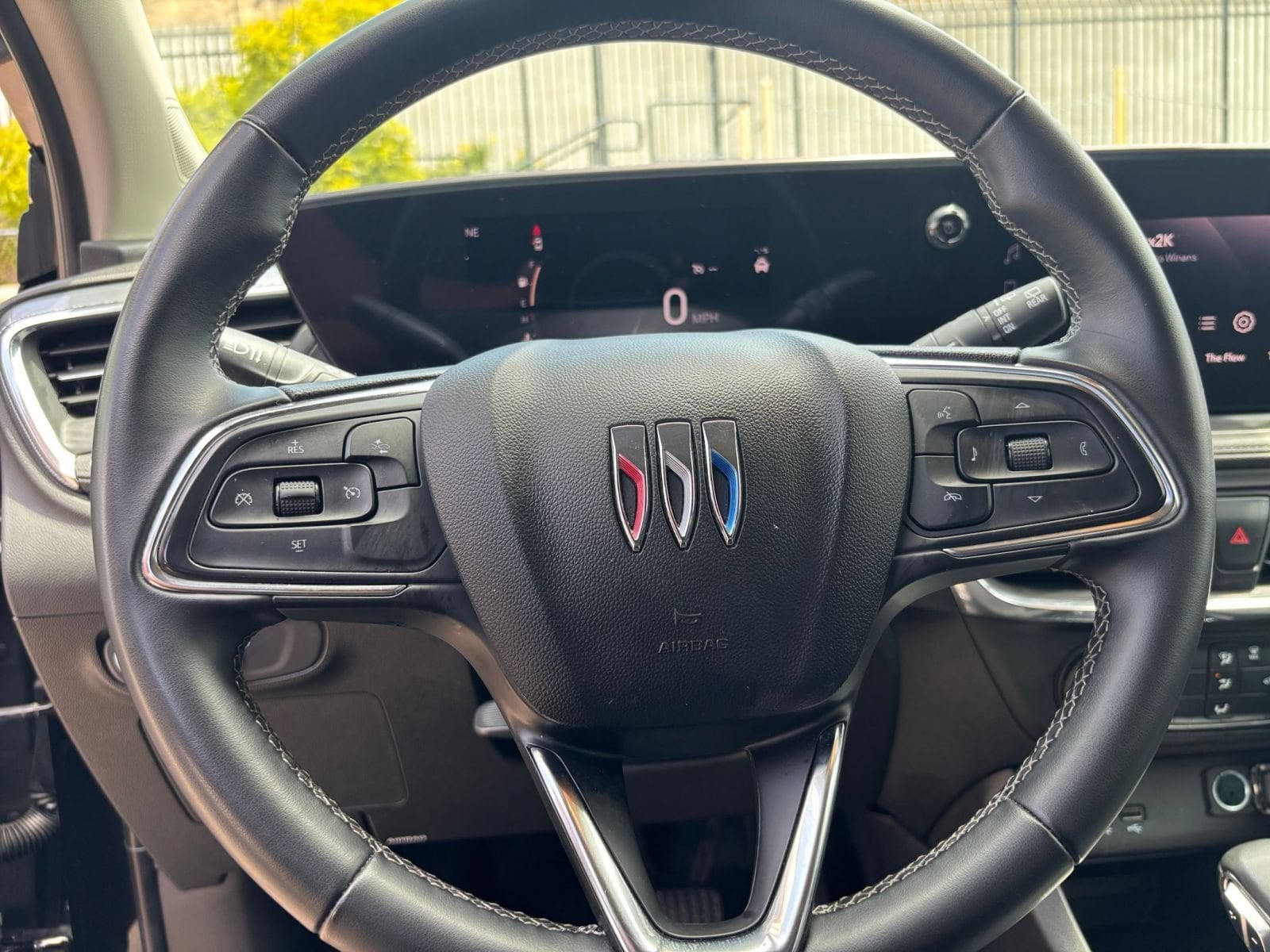Thumbnail: 2025 Buick Encore GX - 27