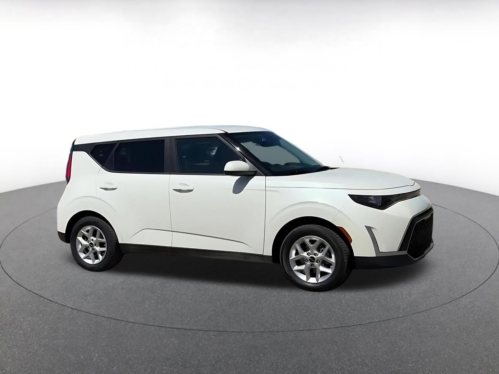 Thumbnail: 2025 Kia Soul - 2