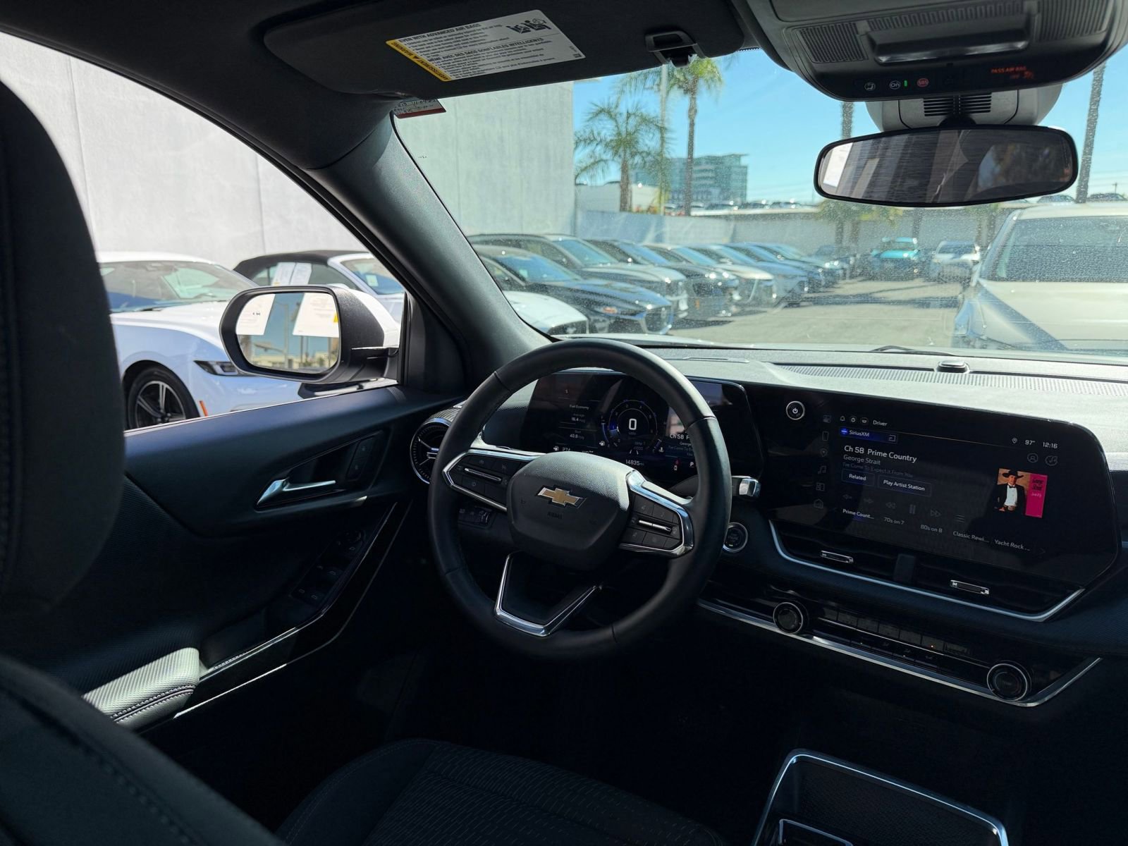 Thumbnail: 2025 Chevrolet Equinox - 33