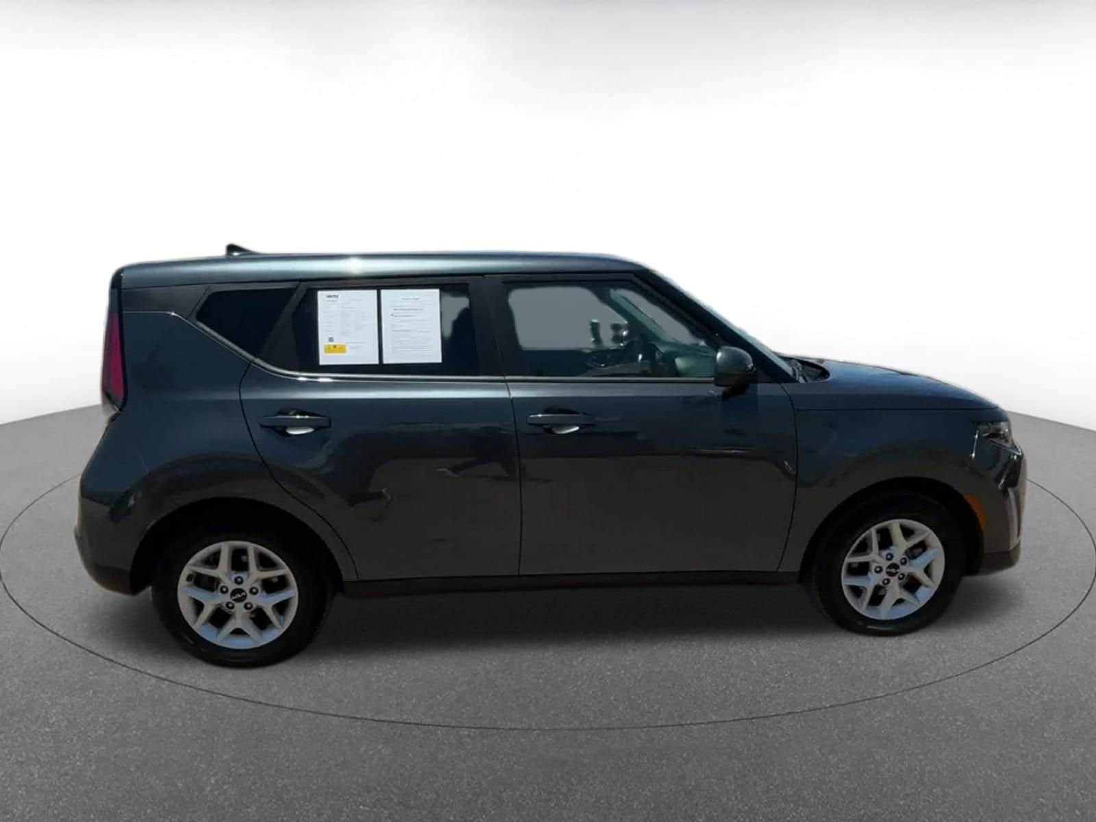 Thumbnail: 2024 Kia Soul - 16