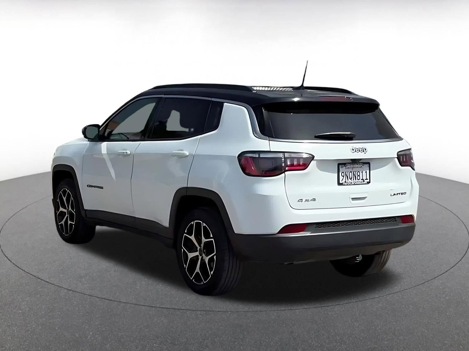 Thumbnail: 2025 Jeep Compass - 11