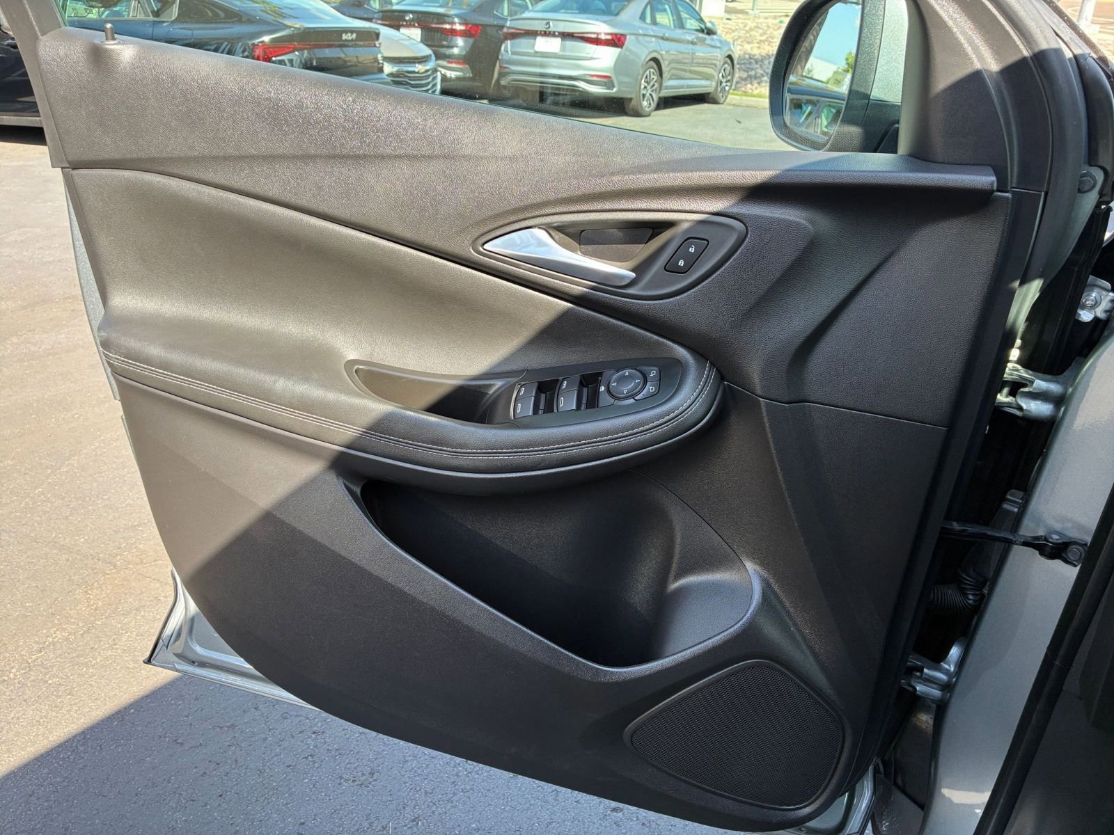 Thumbnail: 2025 Buick Encore GX - 18