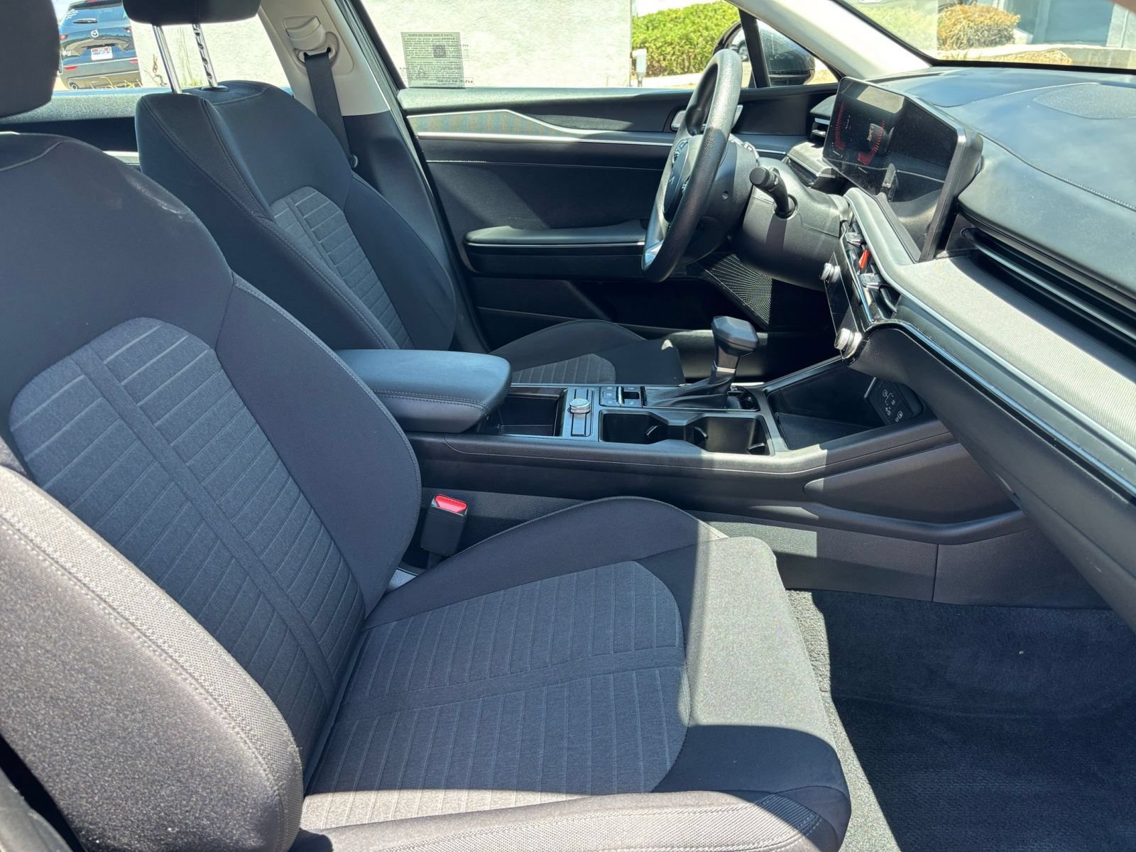 Thumbnail: 2025 Kia K5 - 35