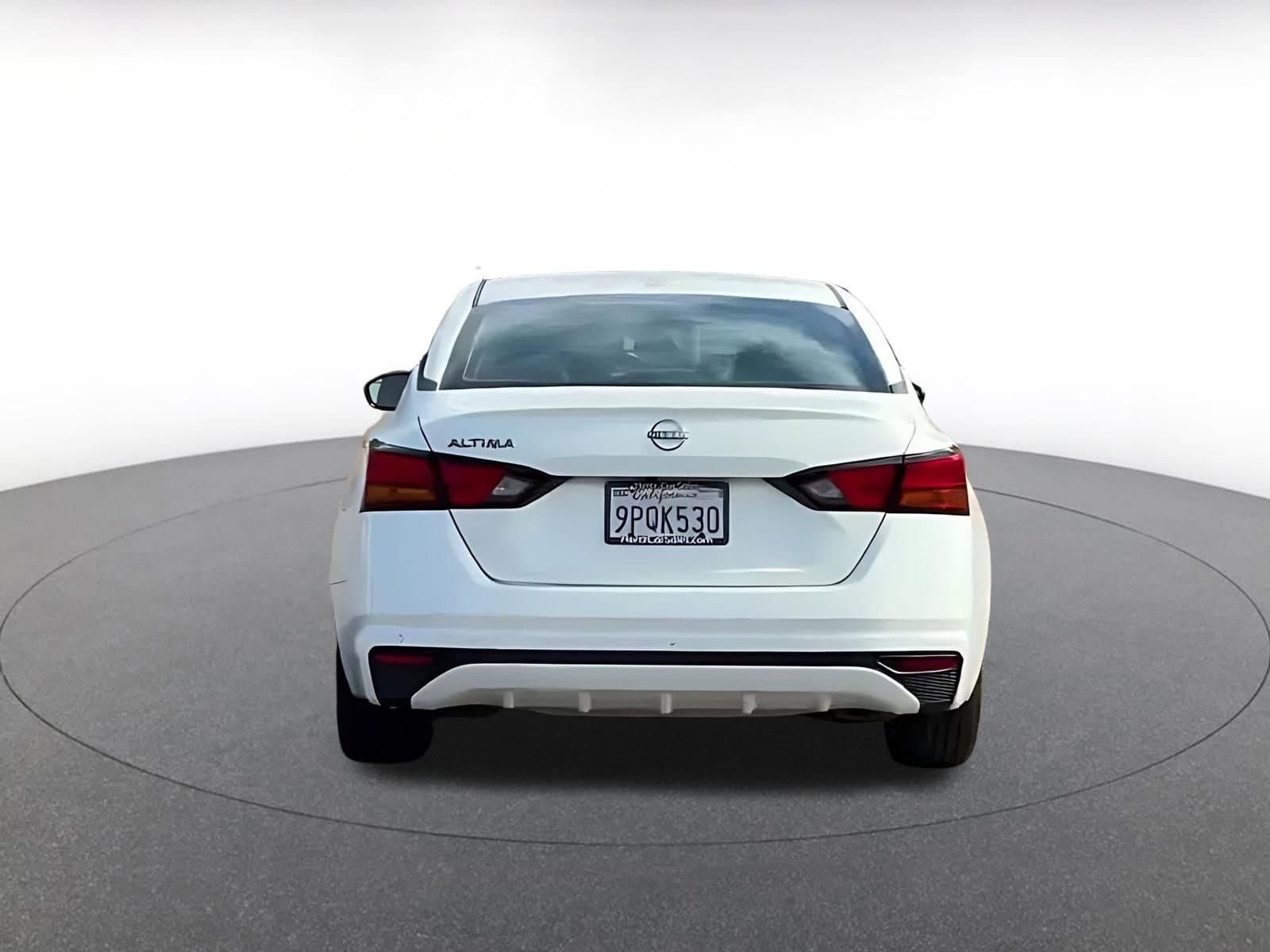 Thumbnail: 2025 Nissan Altima - 12