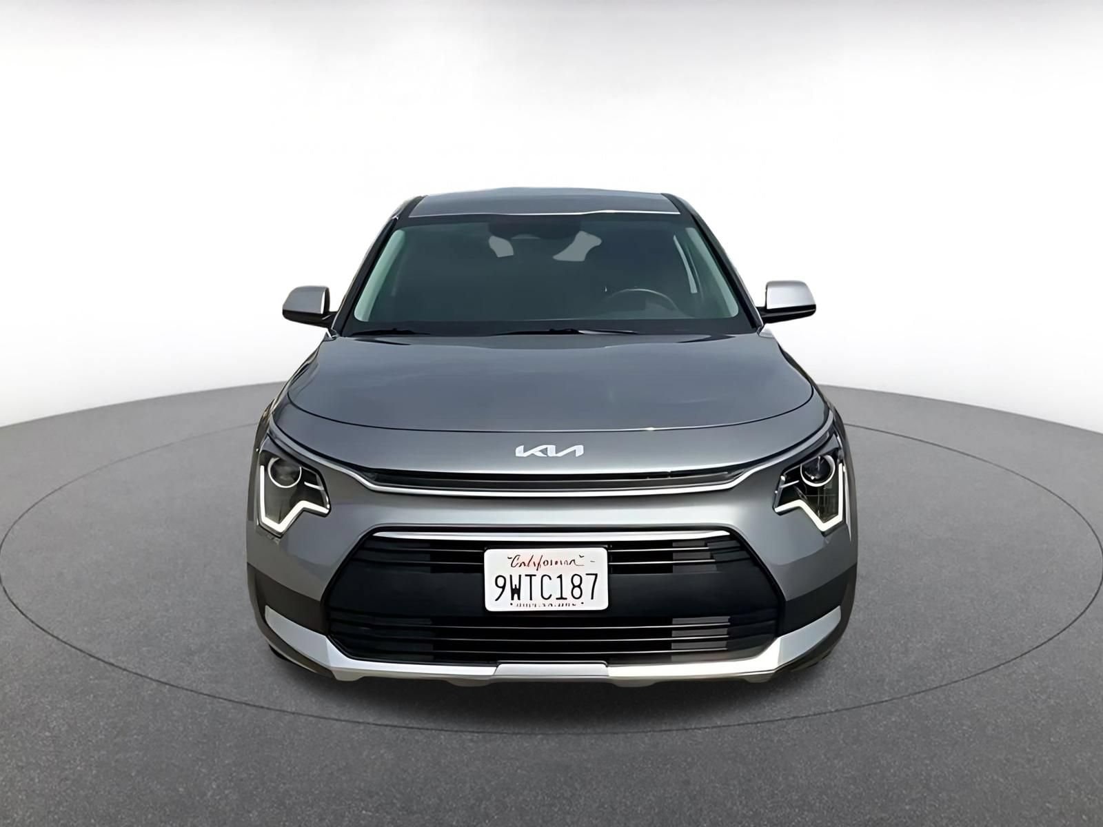 Thumbnail: 2026 Kia Niro - 4